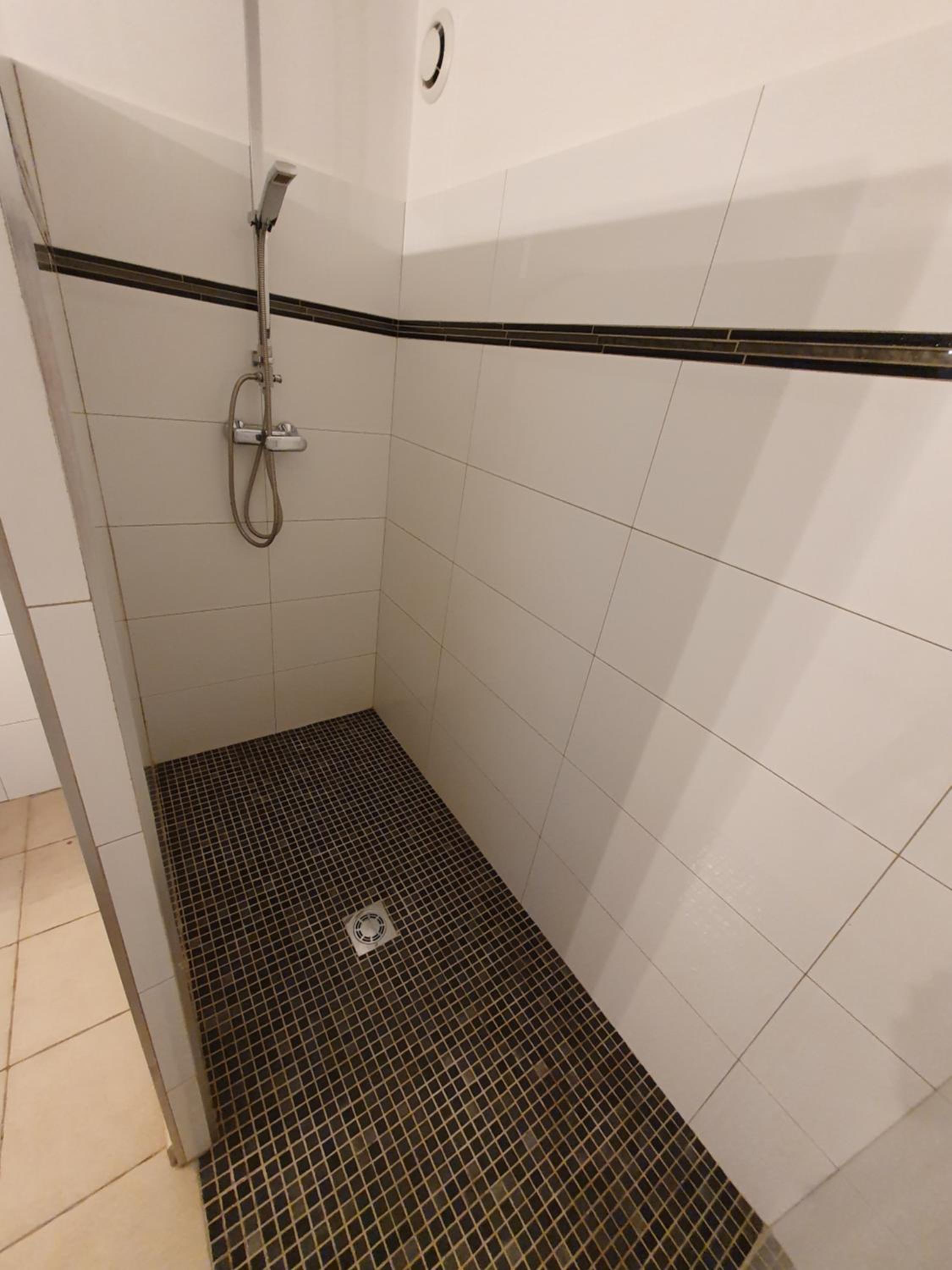 Two-Bedroom Apartment - Photo 22