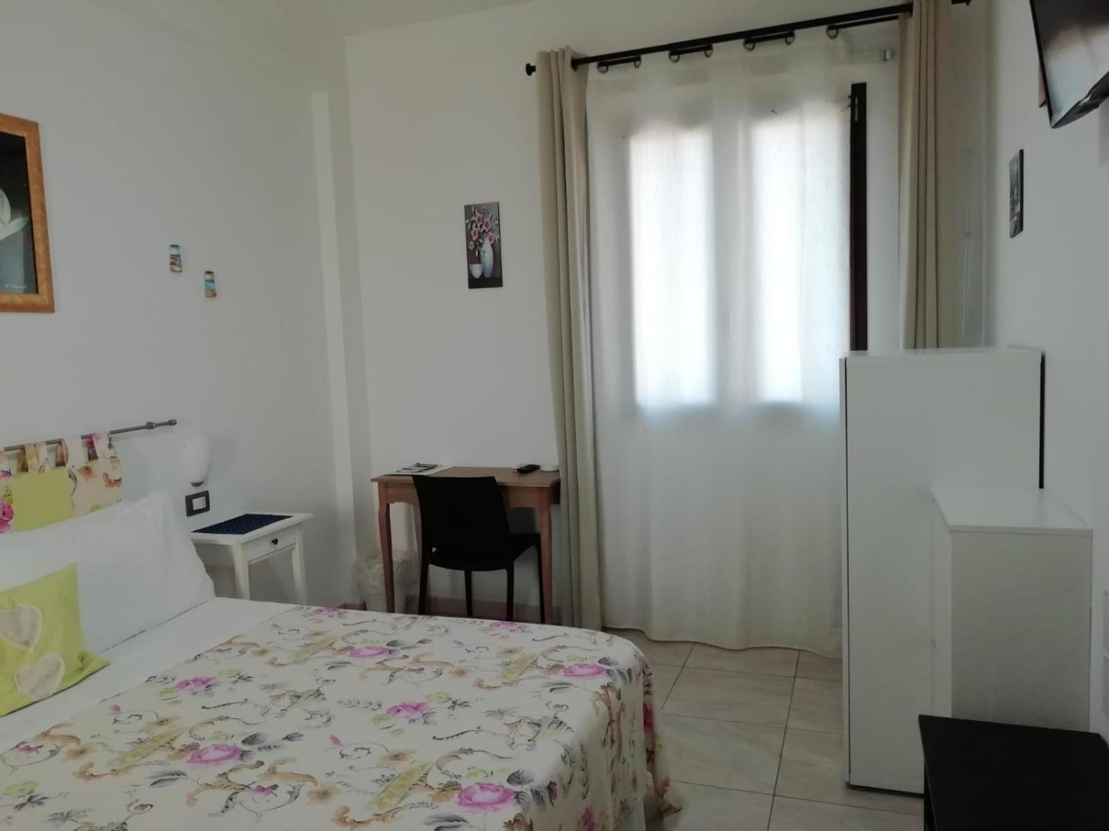 Deluxe Room - Photo 2