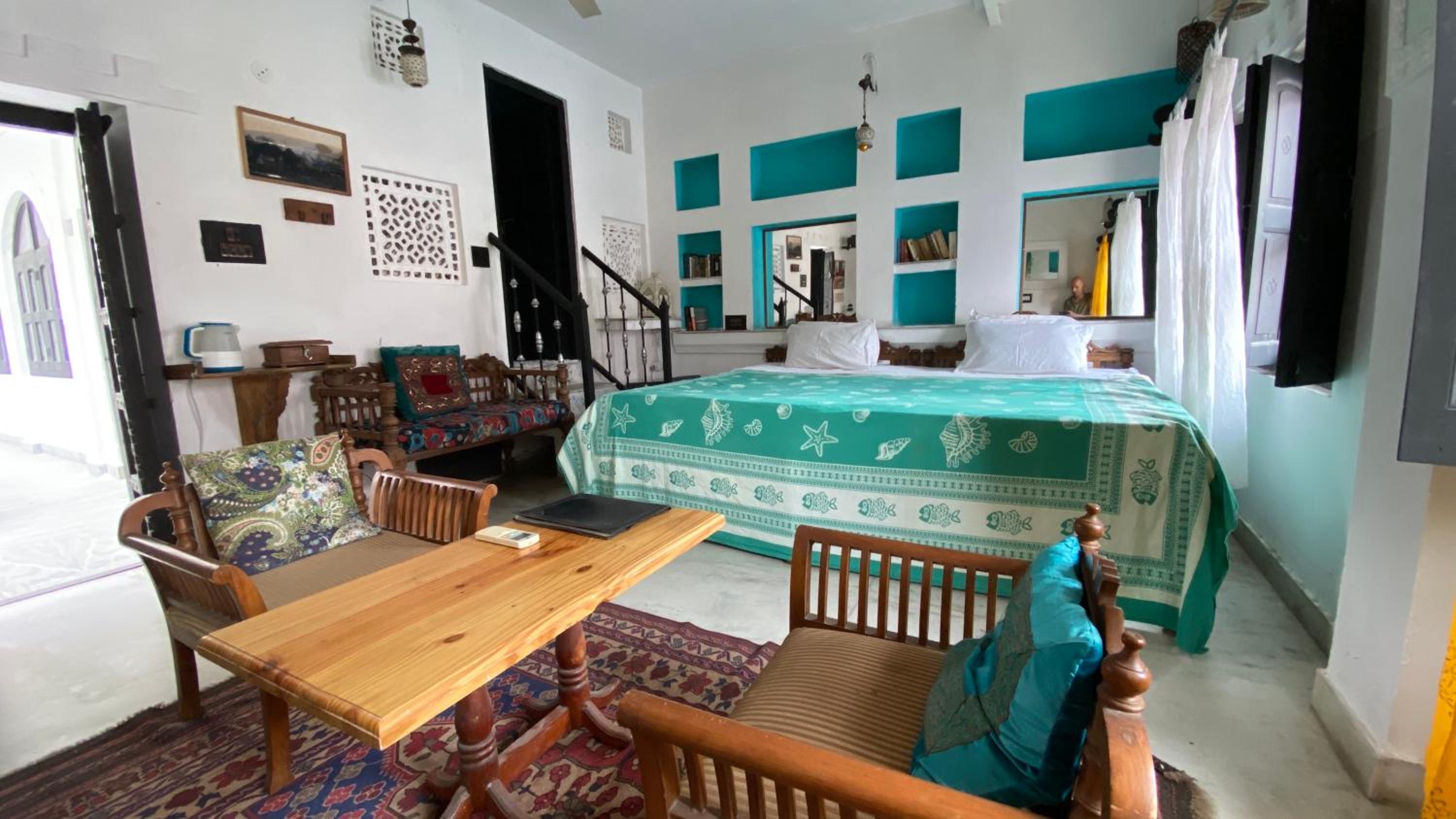Double or Twin Room with Private Bathroom photo 3
