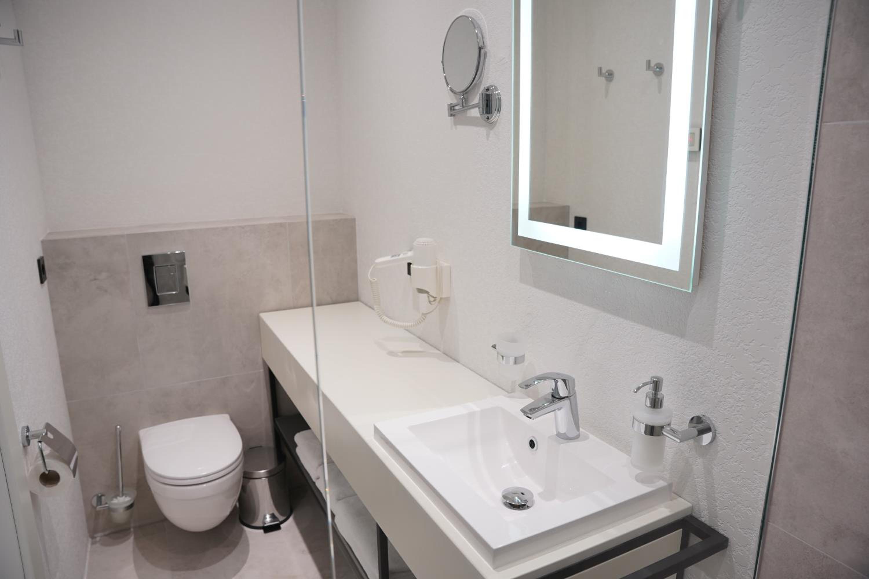 Studio Apartment photo 2