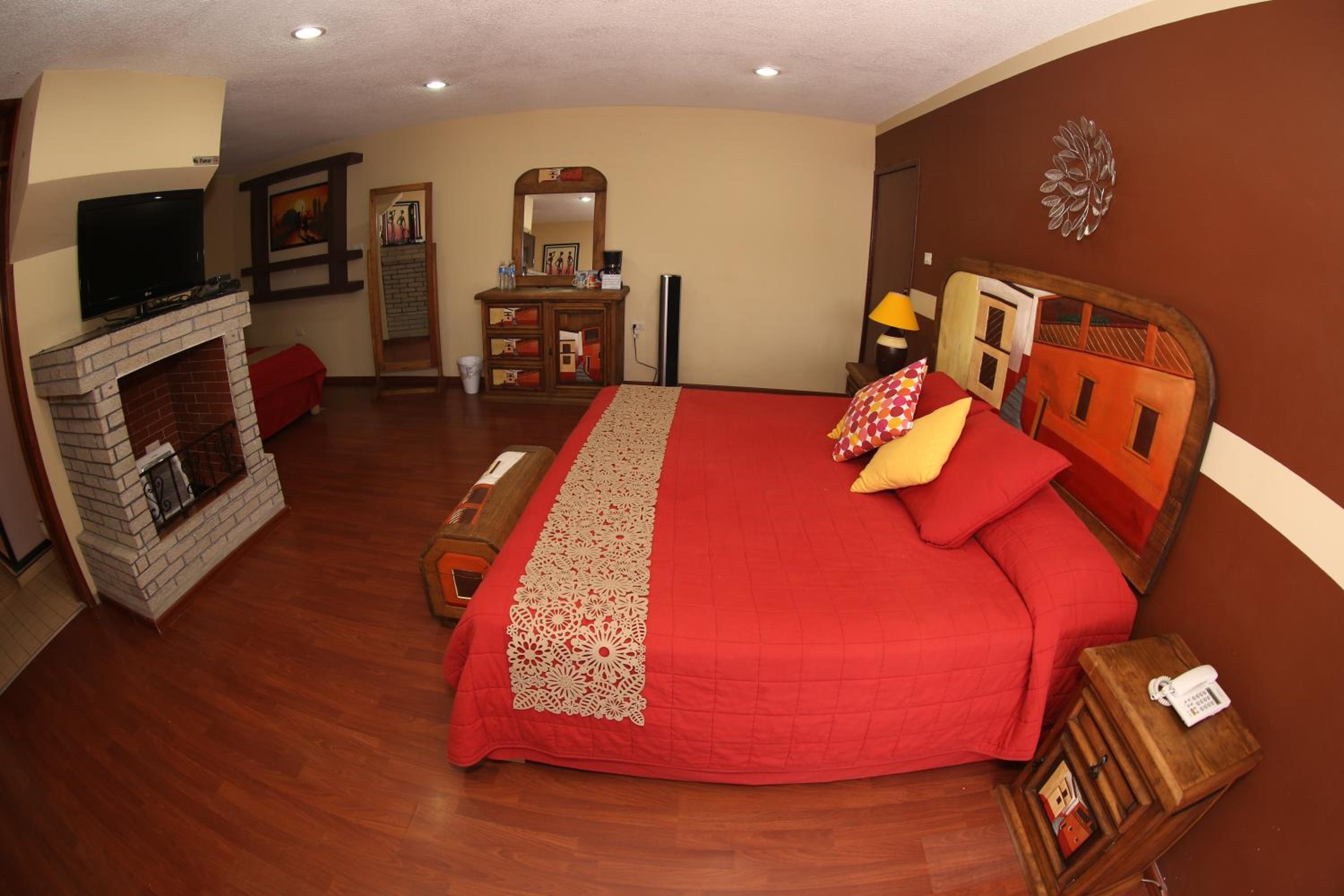Superior Triple Room With Balcony photo 2