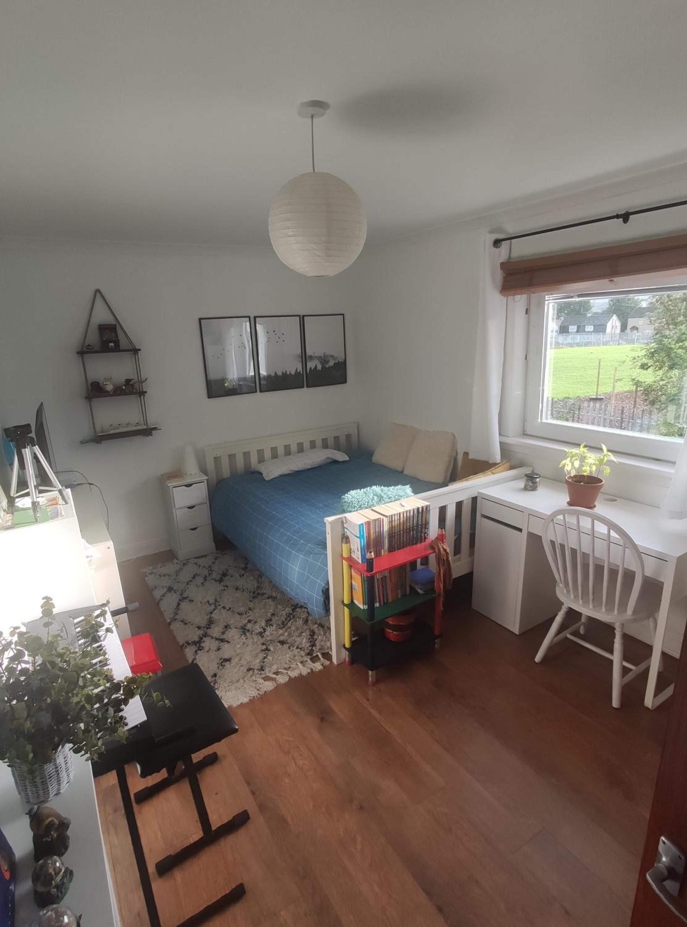 Double Room with Shared Bathroom photo 1