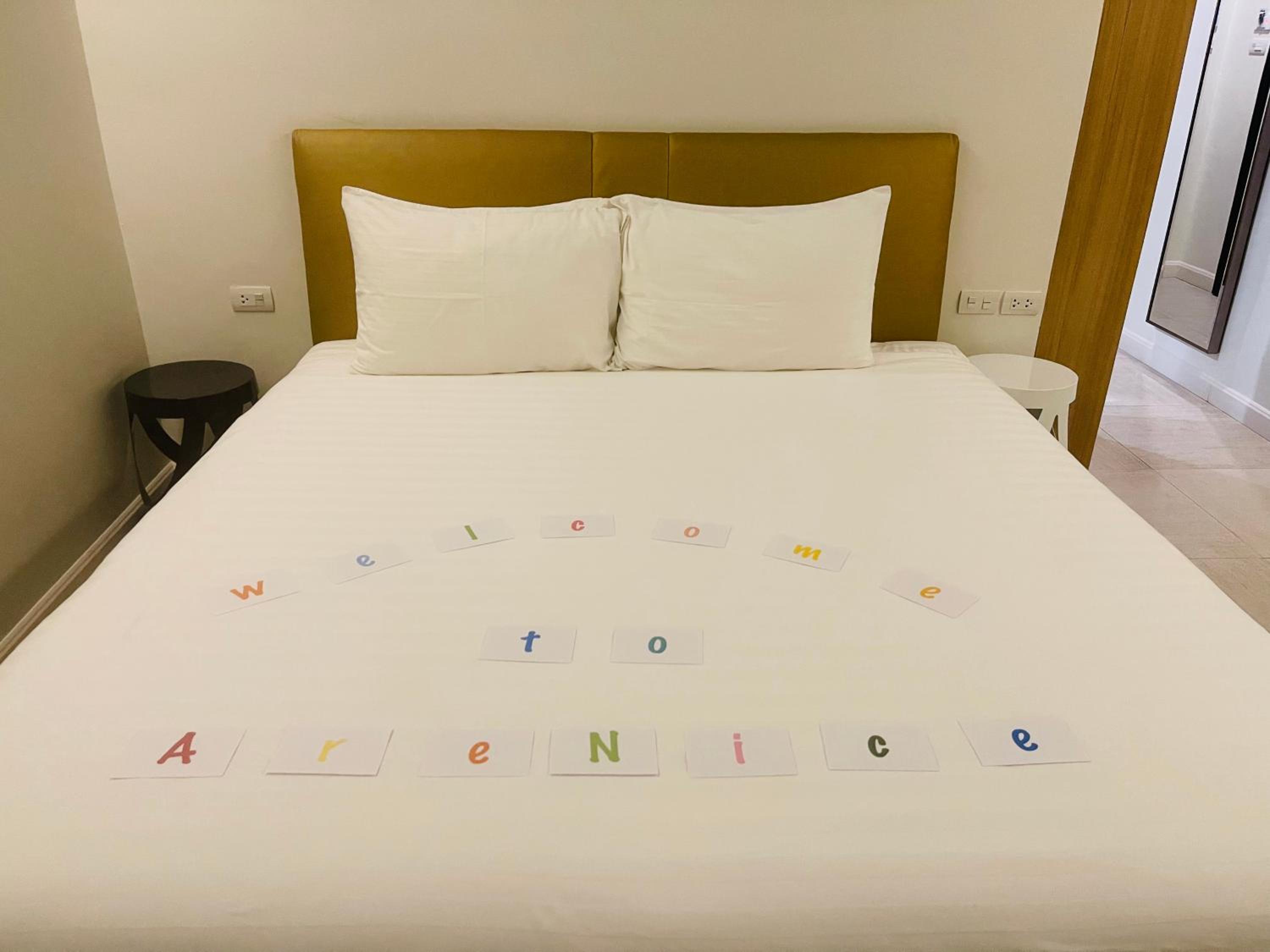 Deluxe Room - Photo 6