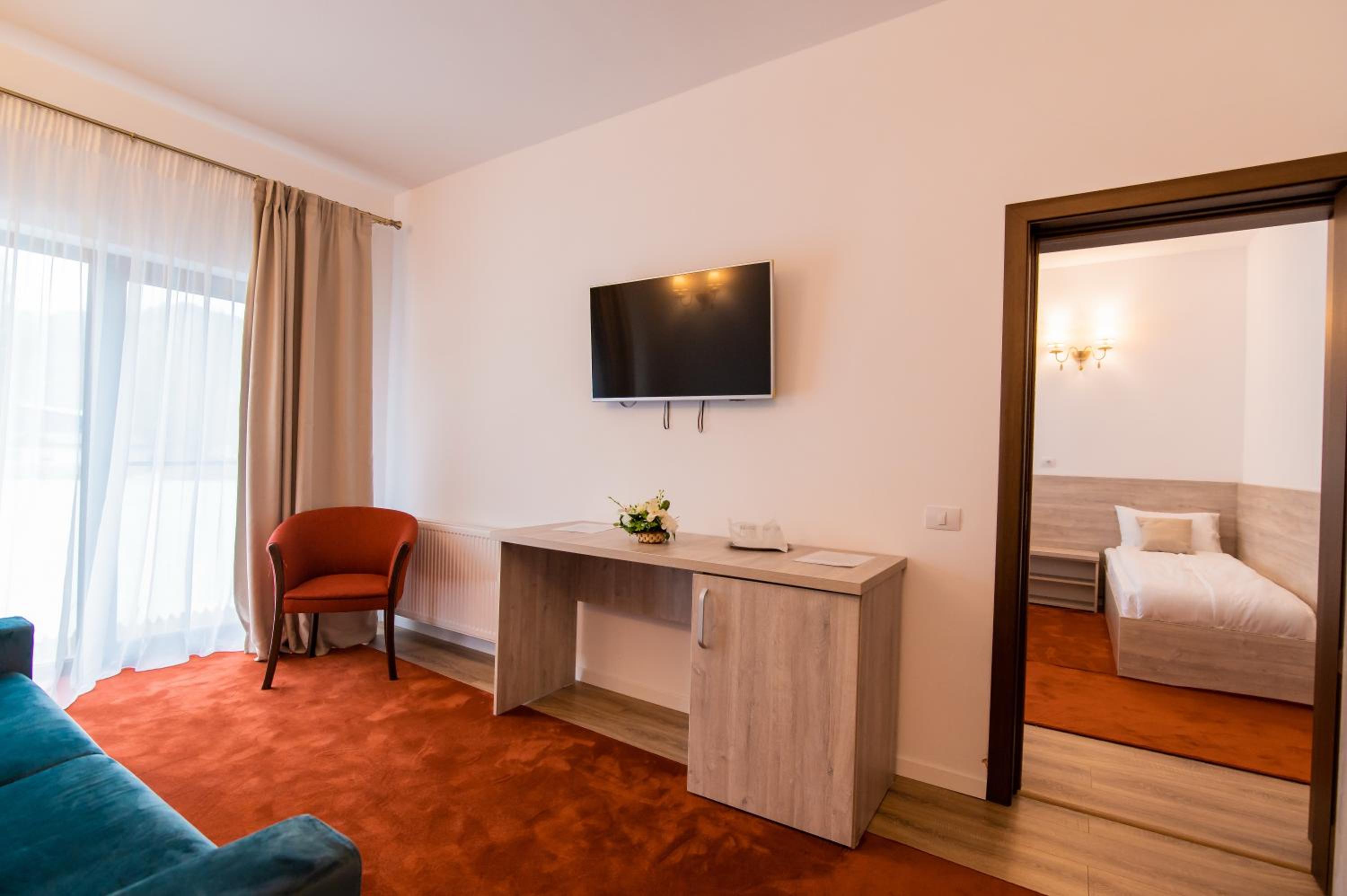 Suite with Terrace - Photo 5