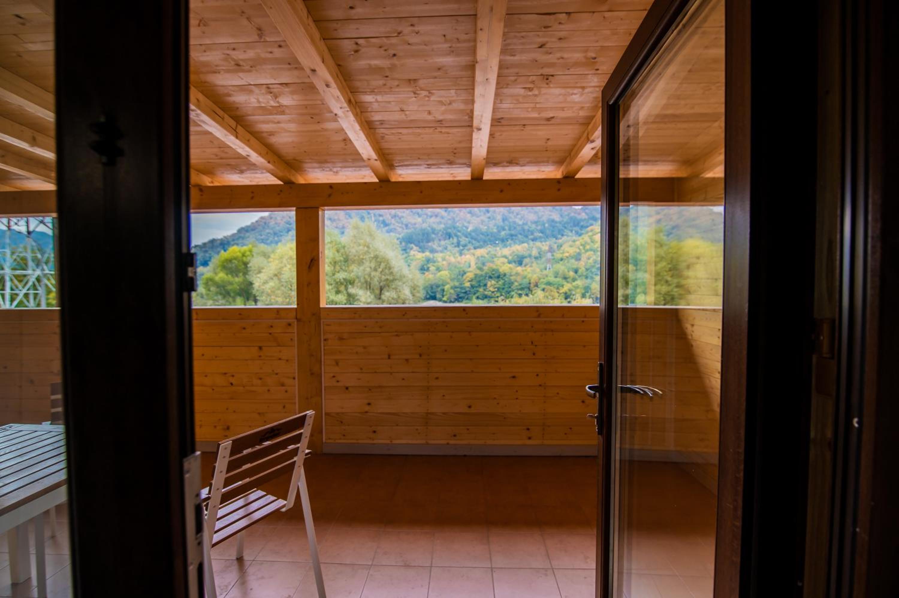 Suite with Balcony - Photo 24
