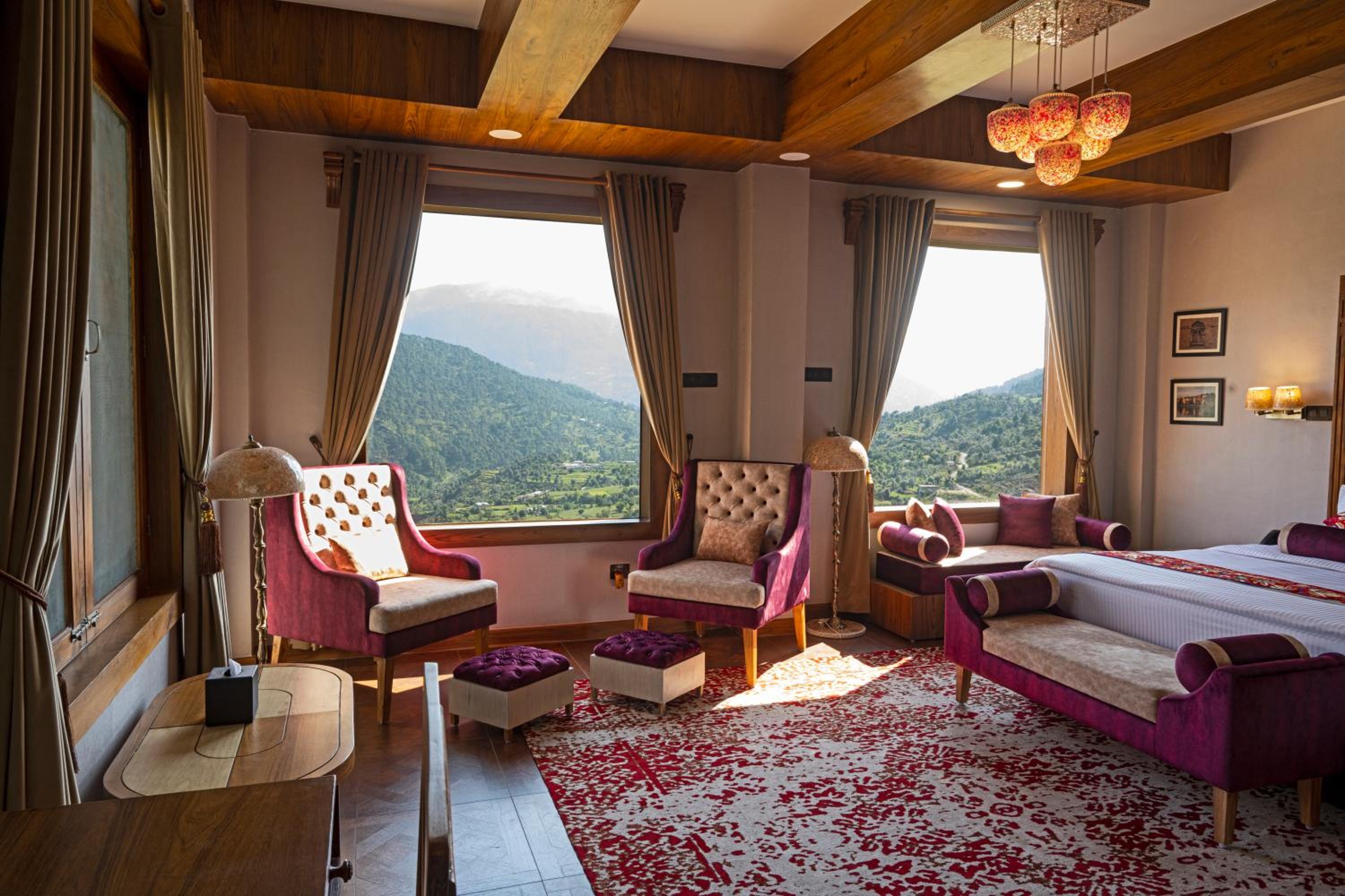 Mountain View Suite and Complimentary Unlimited Gondola Rides