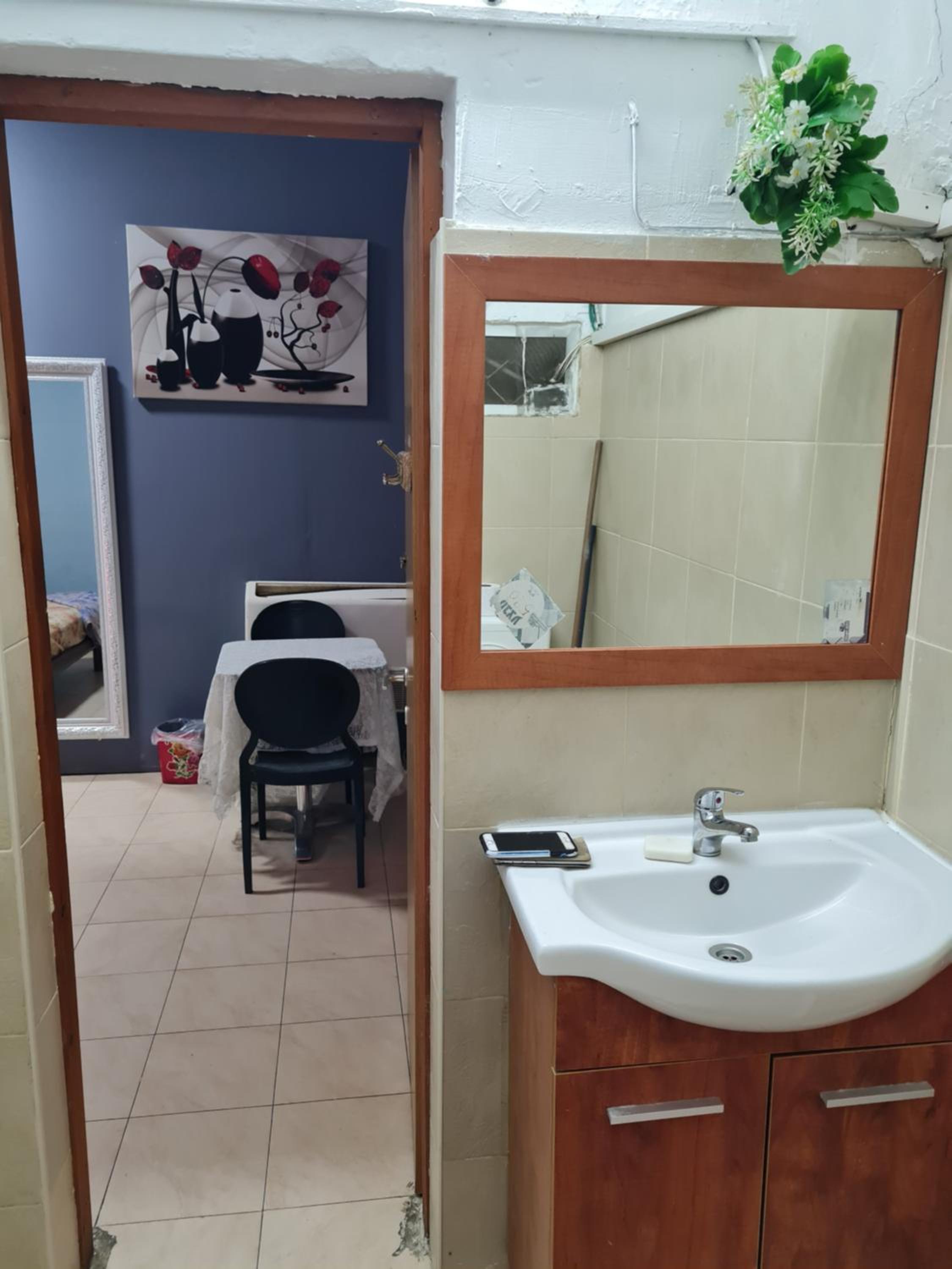 Double Room - Photo 4