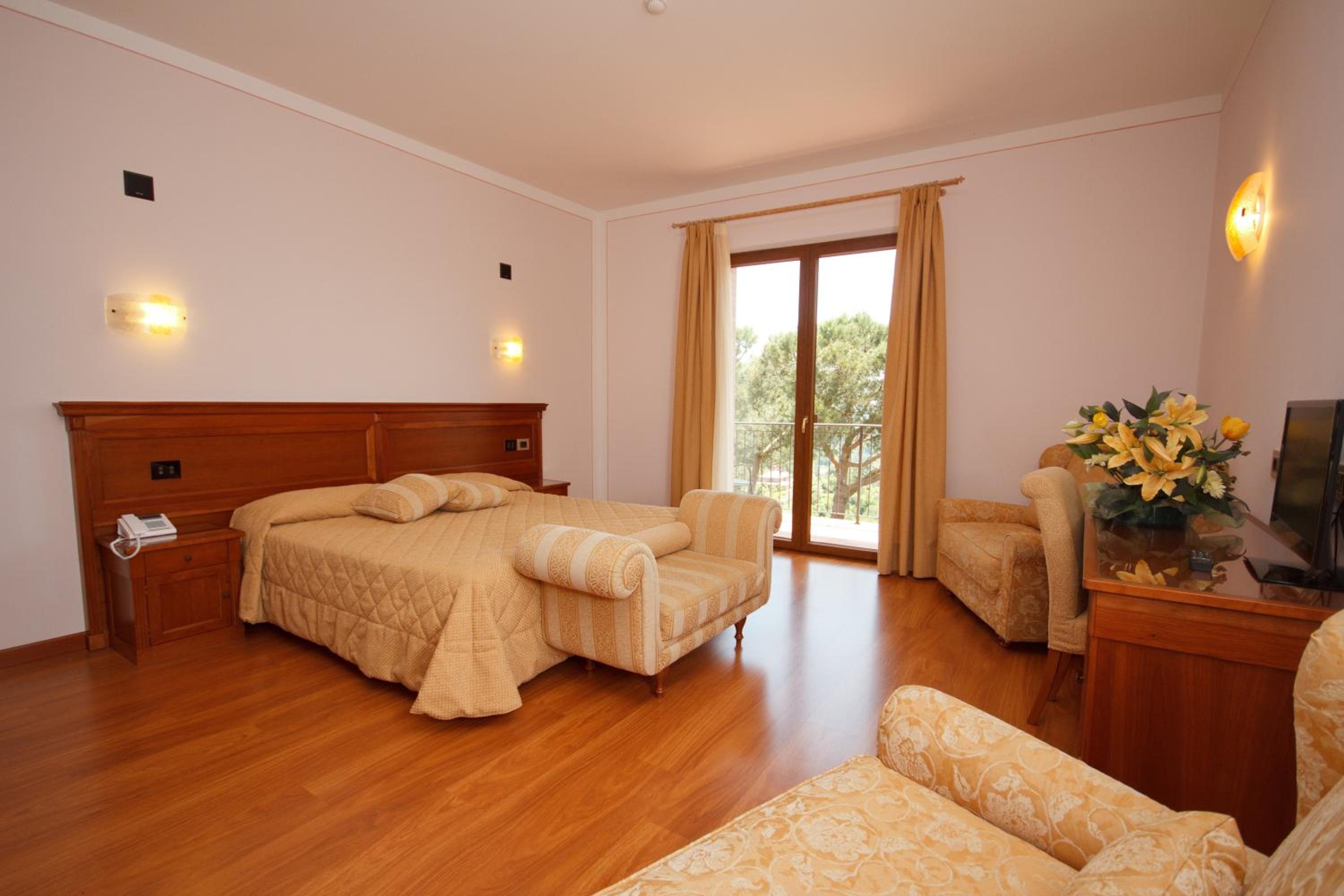 Superior Triple Room