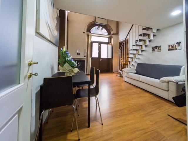 Loft - Photo 10