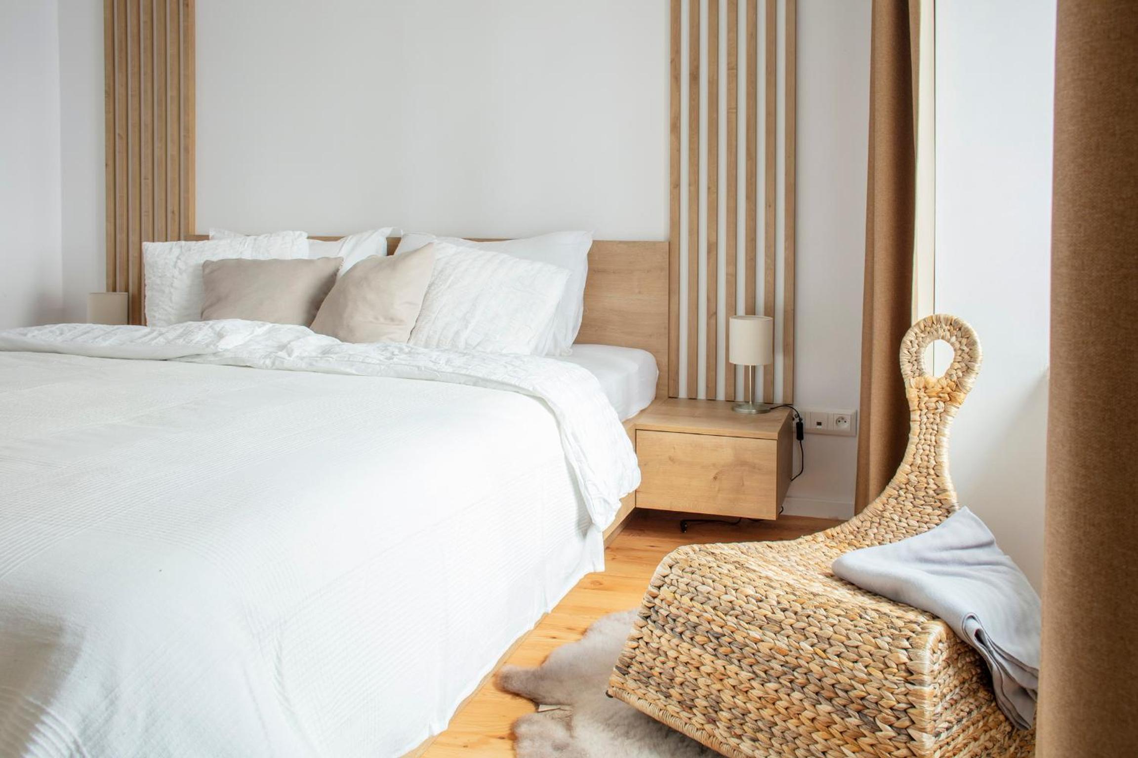 One-Bedroom Apartment - Photo 1