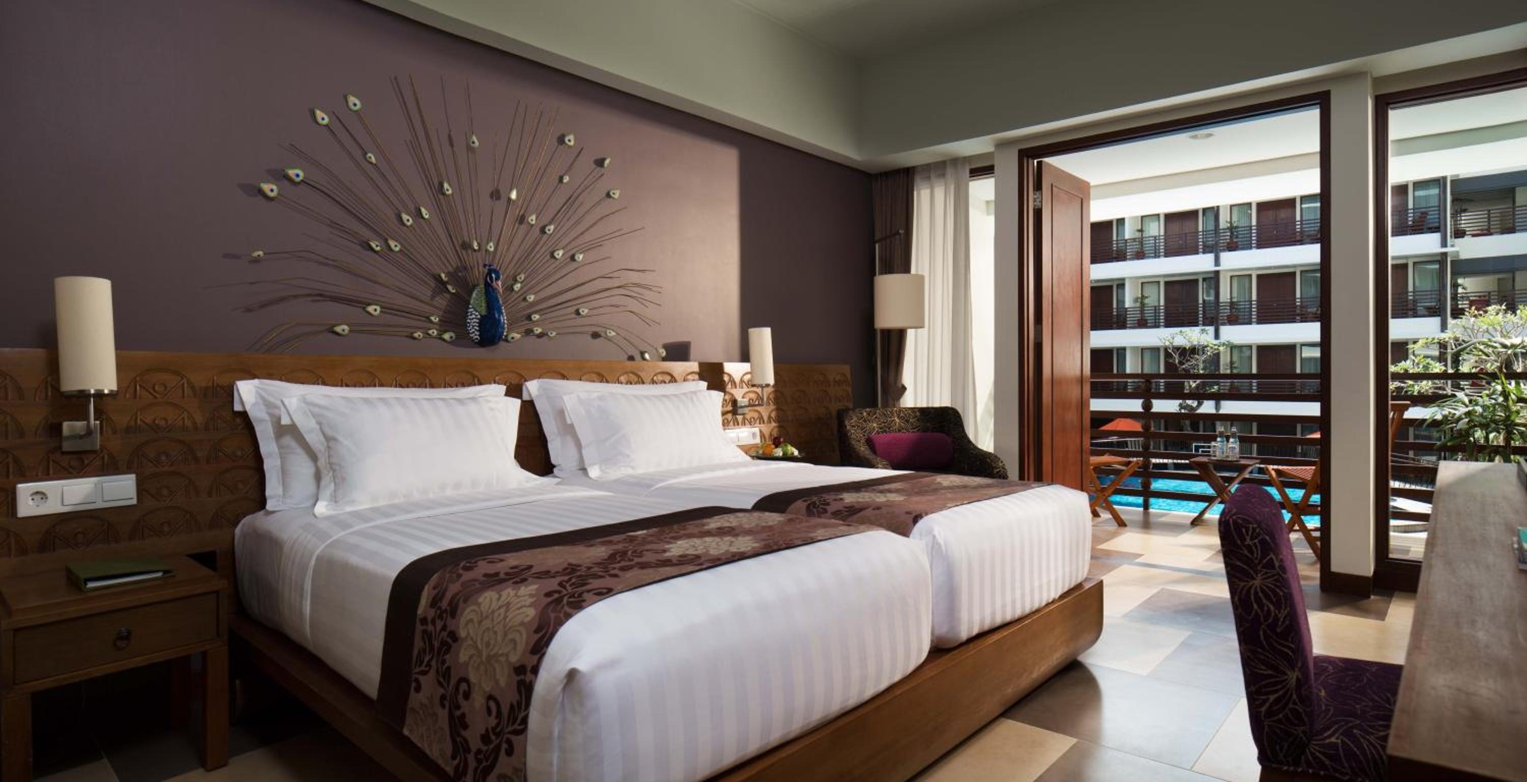 Deluxe Double or Twin Room with Pool View - Photo 2