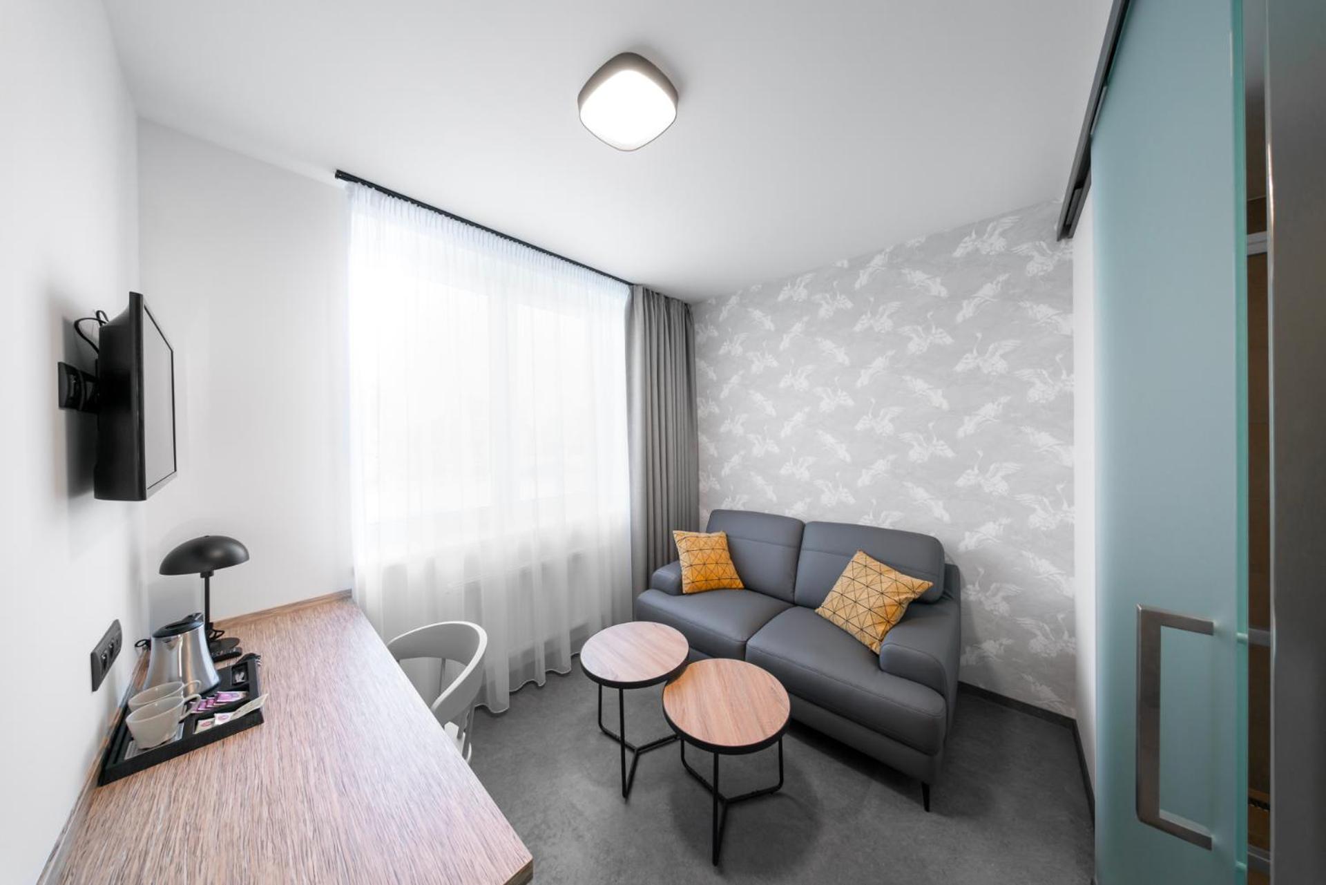Deluxe Double or Twin Room - Photo 3