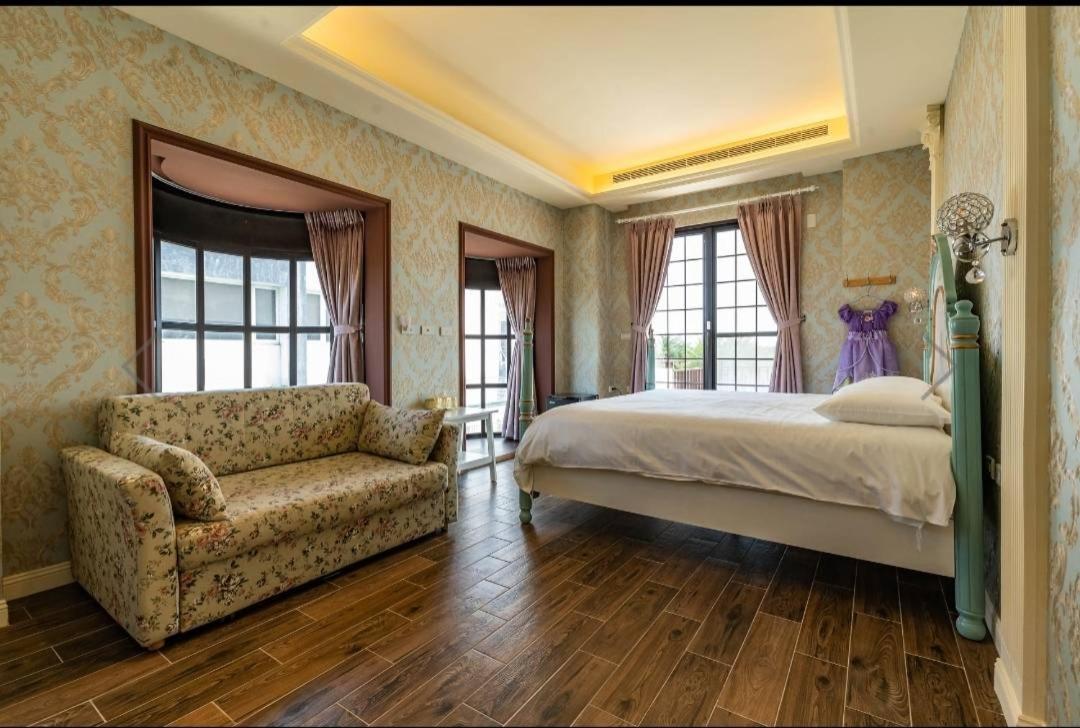 Triple Room with Bath photo 2