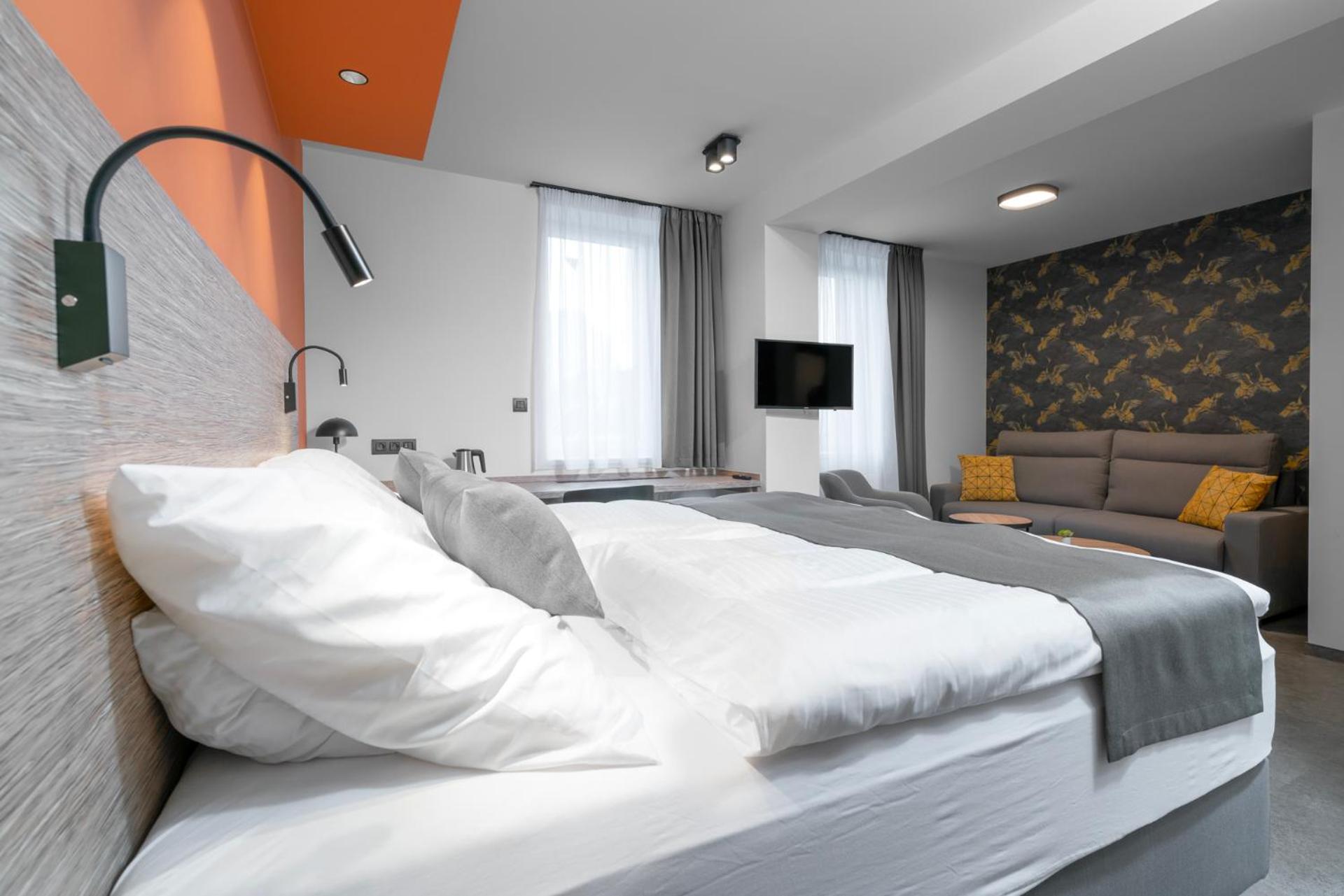 Superior Deluxe Double or Twin Room  - Photo 3