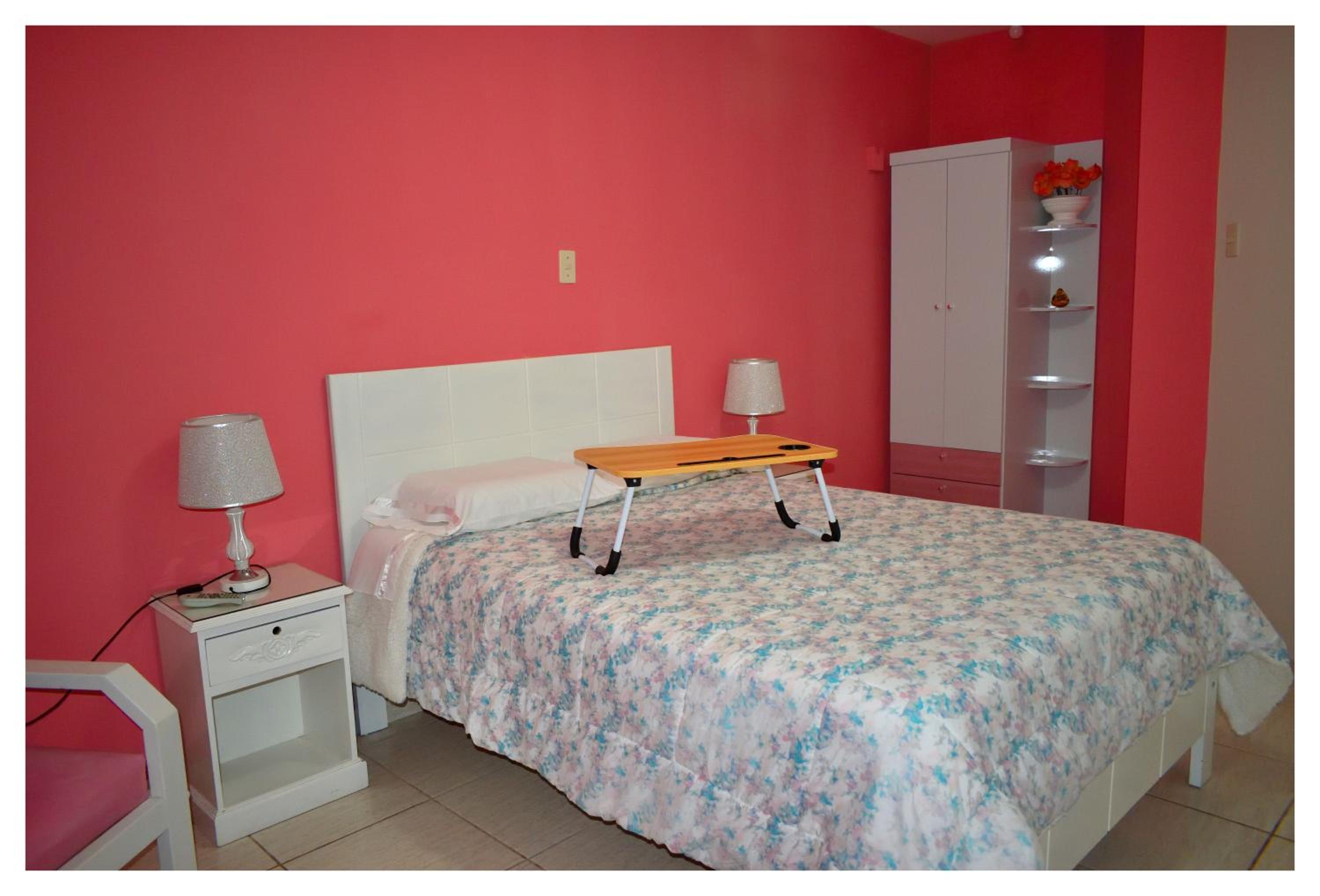 Double Room with Shared Bathroom photo 2