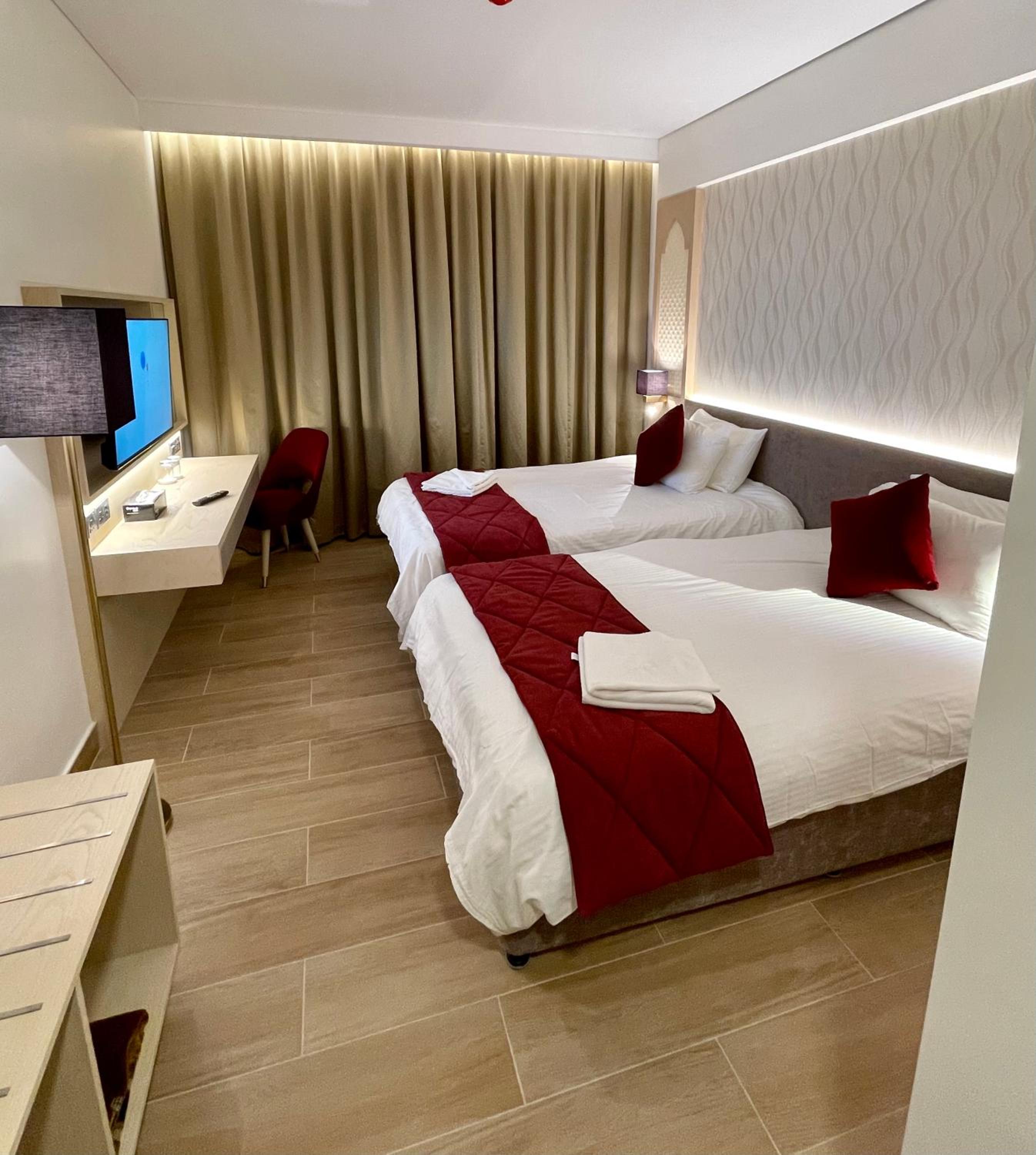 Standard Twin Room photo 2