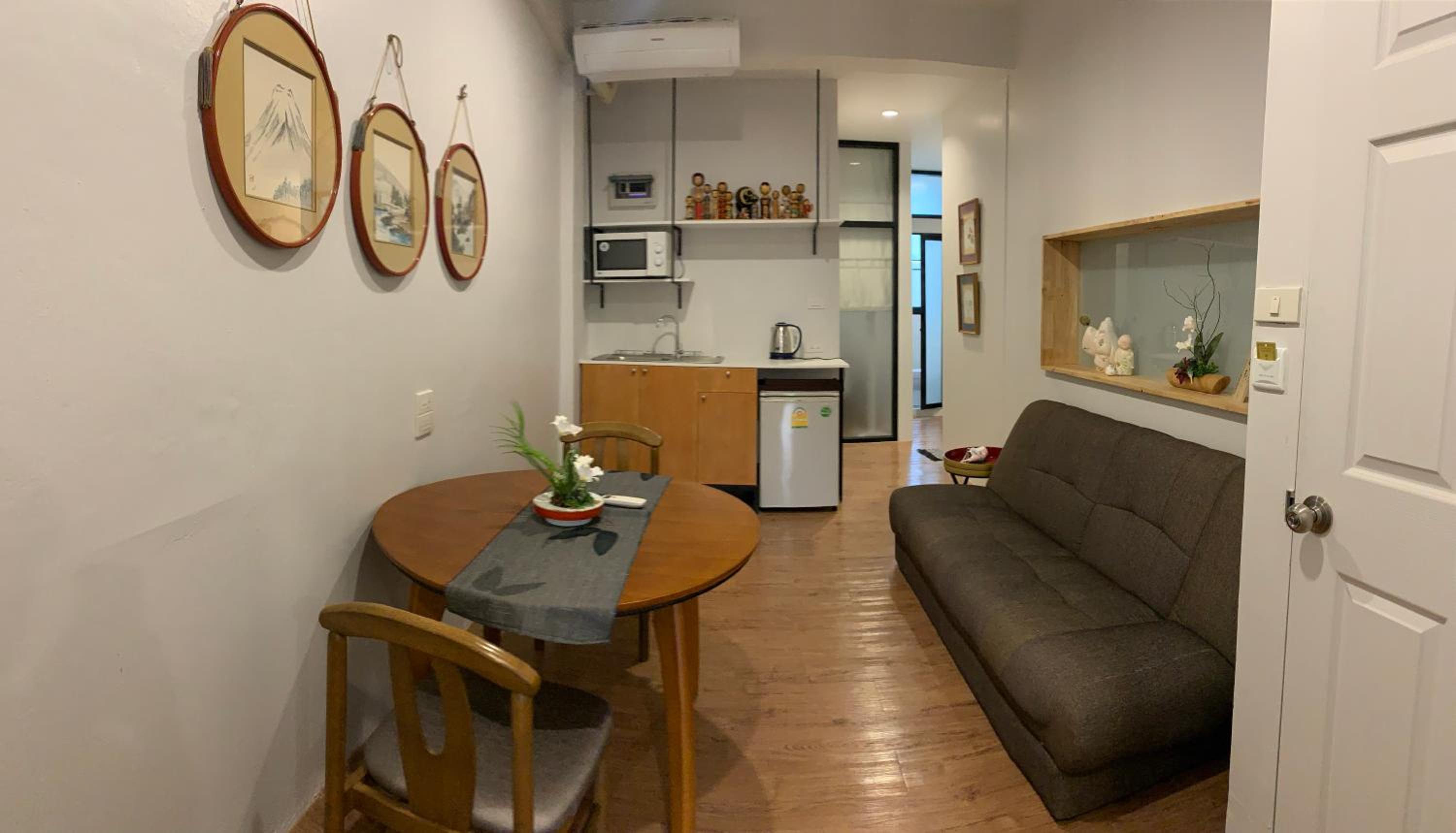 Three-Bedroom Apartment - Photo 2