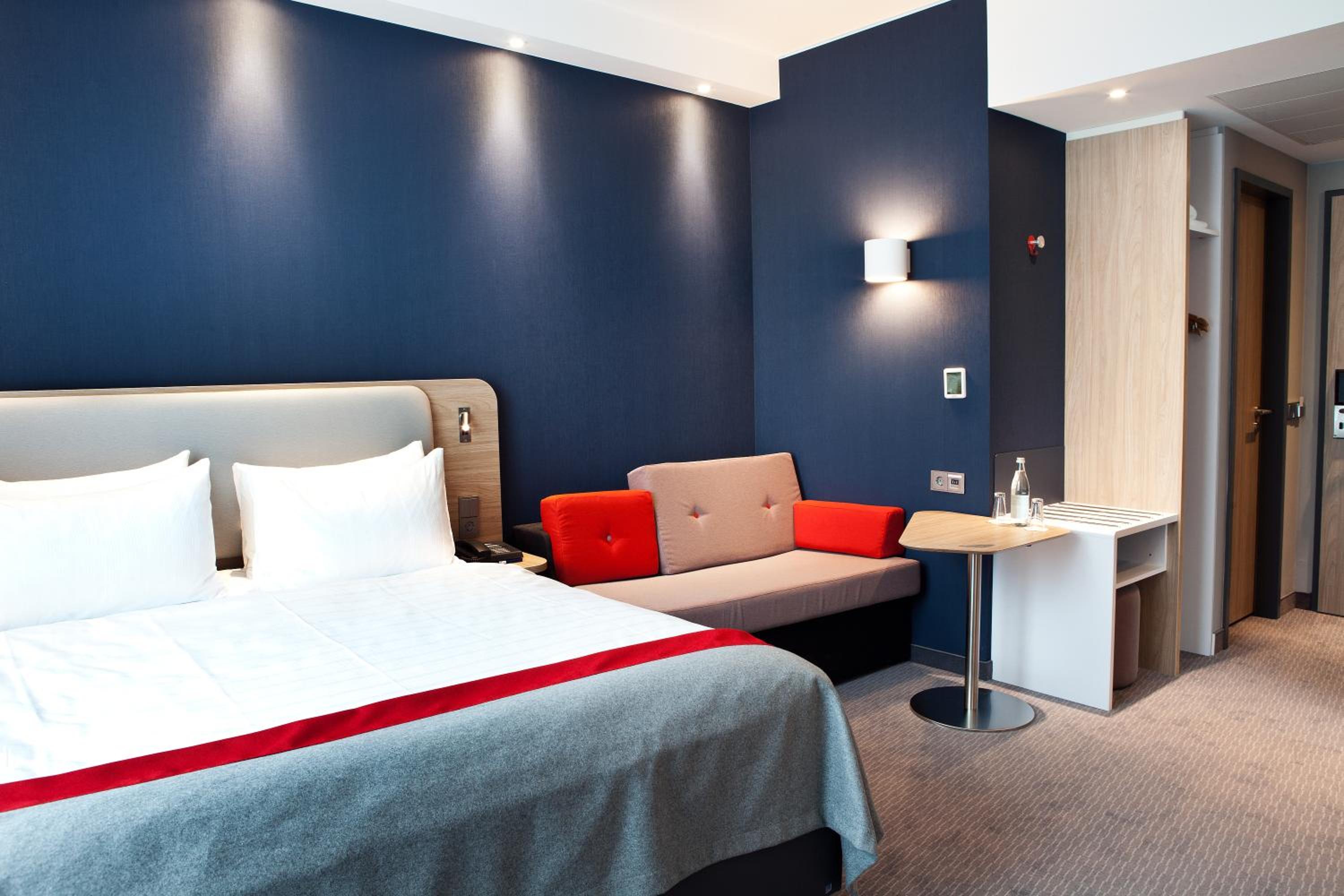 Double Room with Sofa Bed