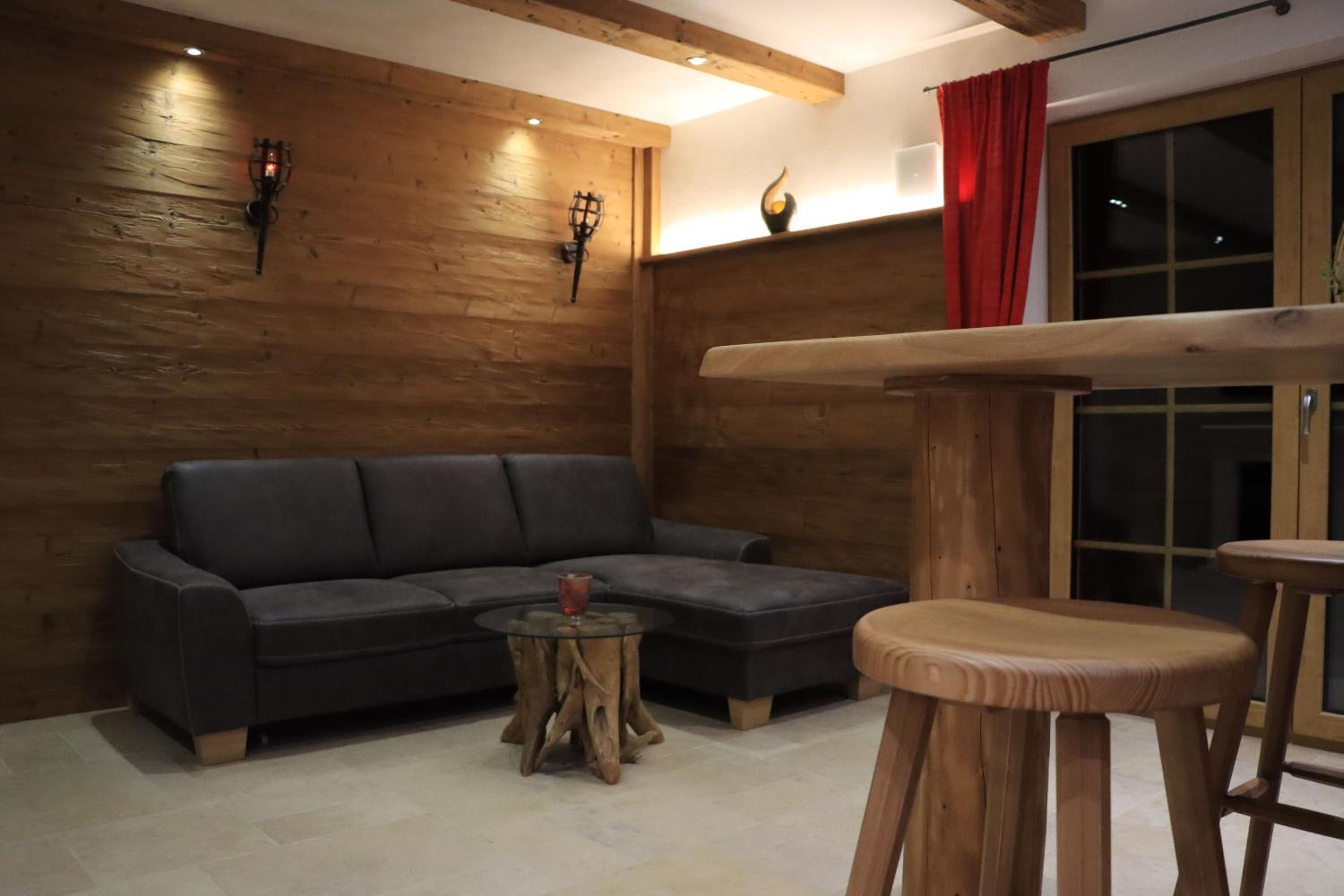 Chalet photo 2