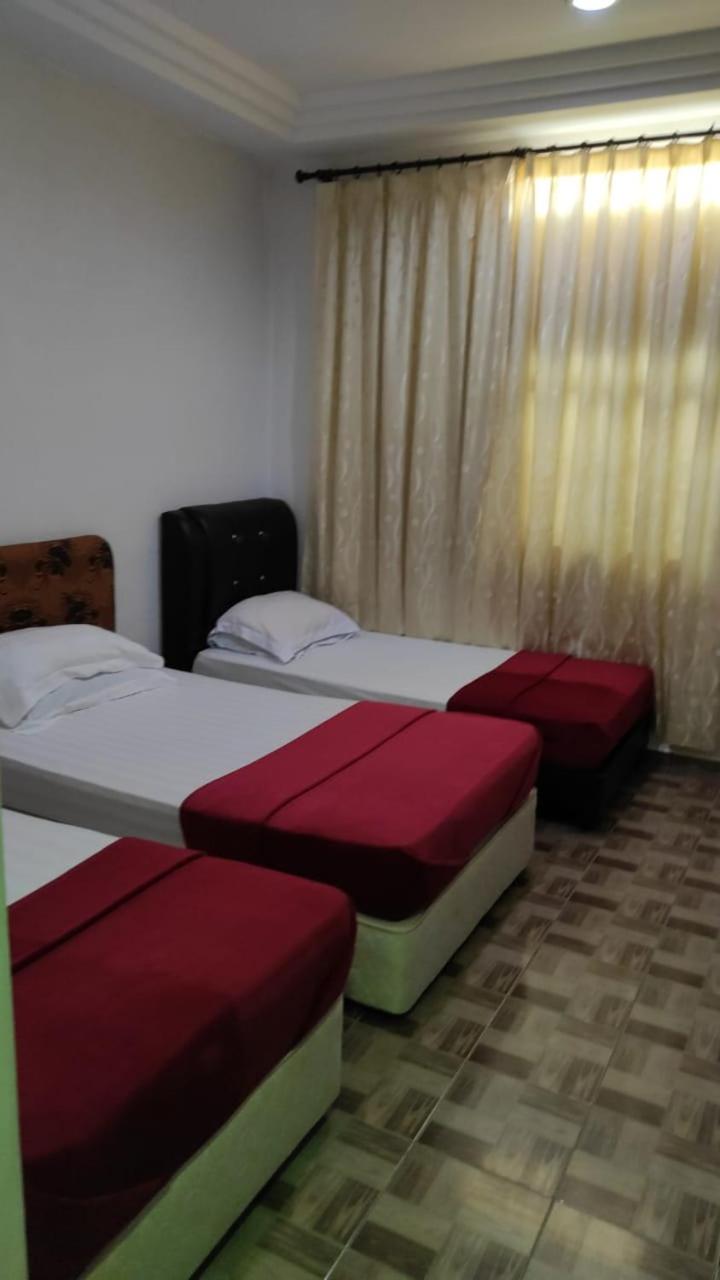 Deluxe Triple Room - Photo 3