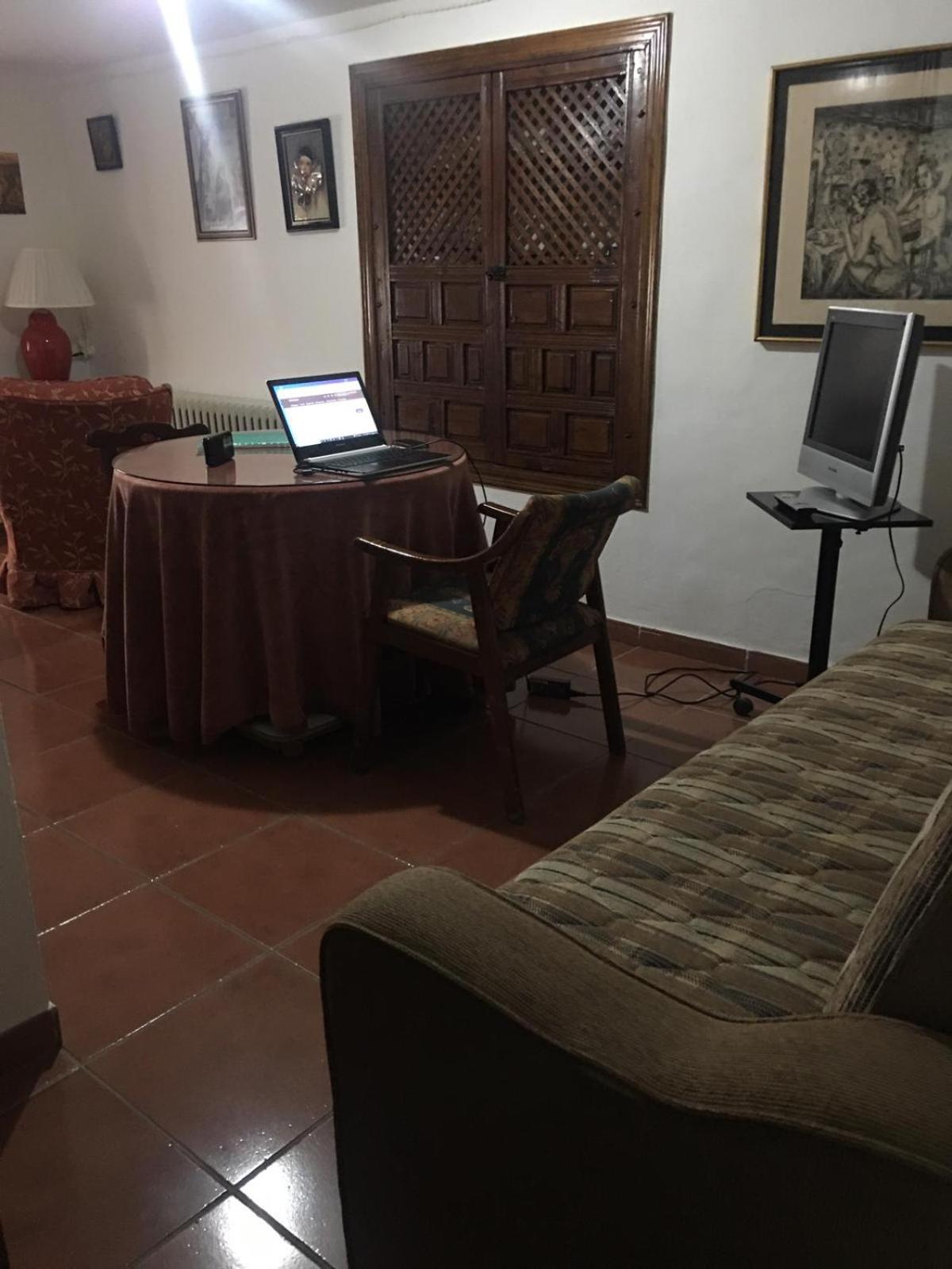 One-Bedroom Premium Apartment - Photo 7