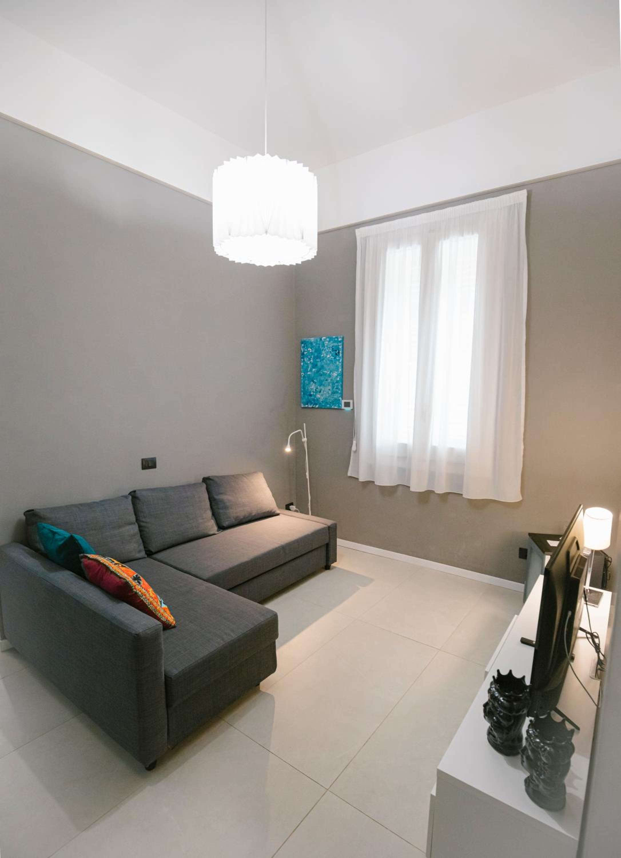 Suite - Photo 5