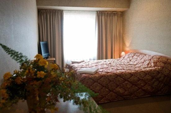 Economy Twin Room - Photo 5