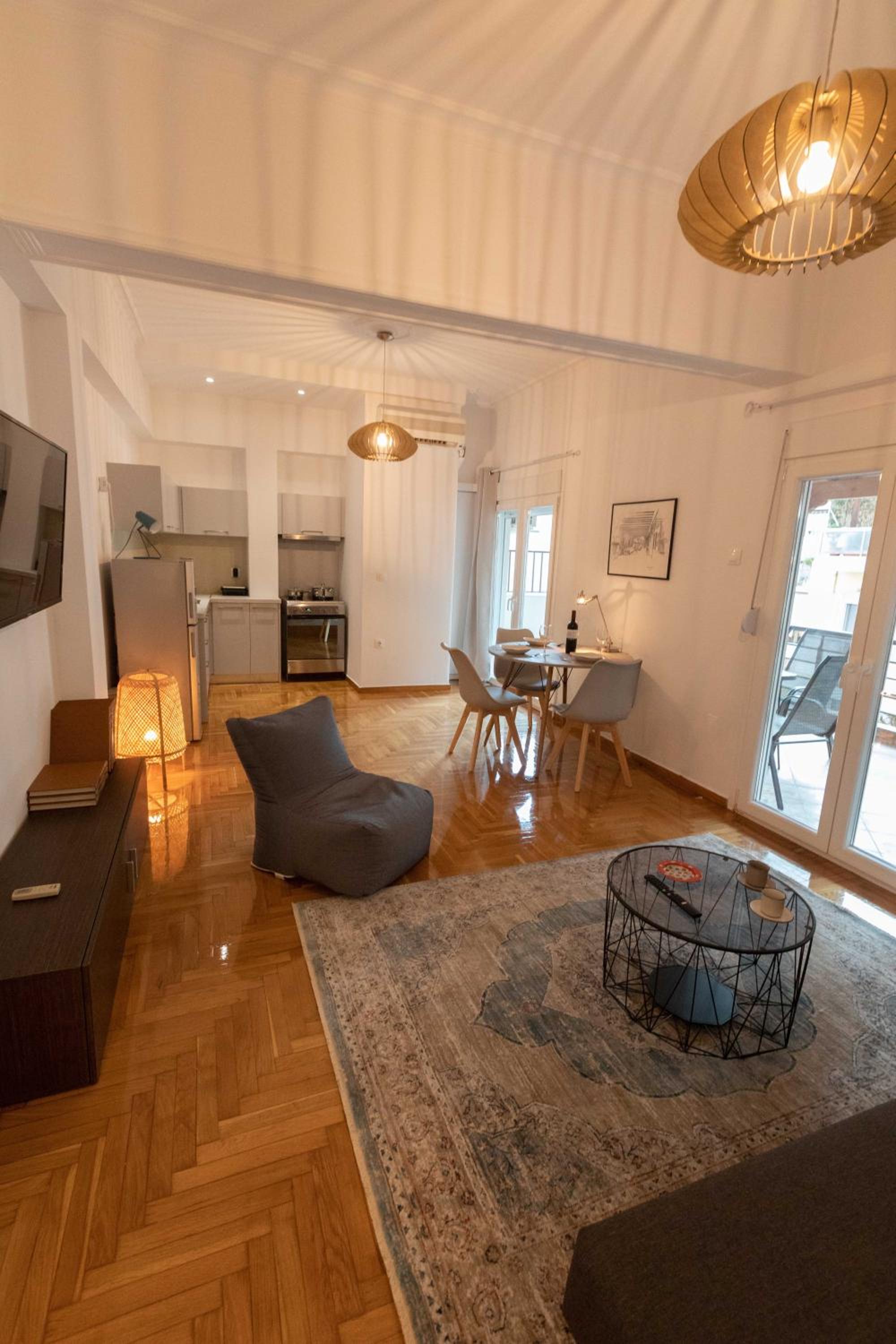 One-Bedroom Apartment