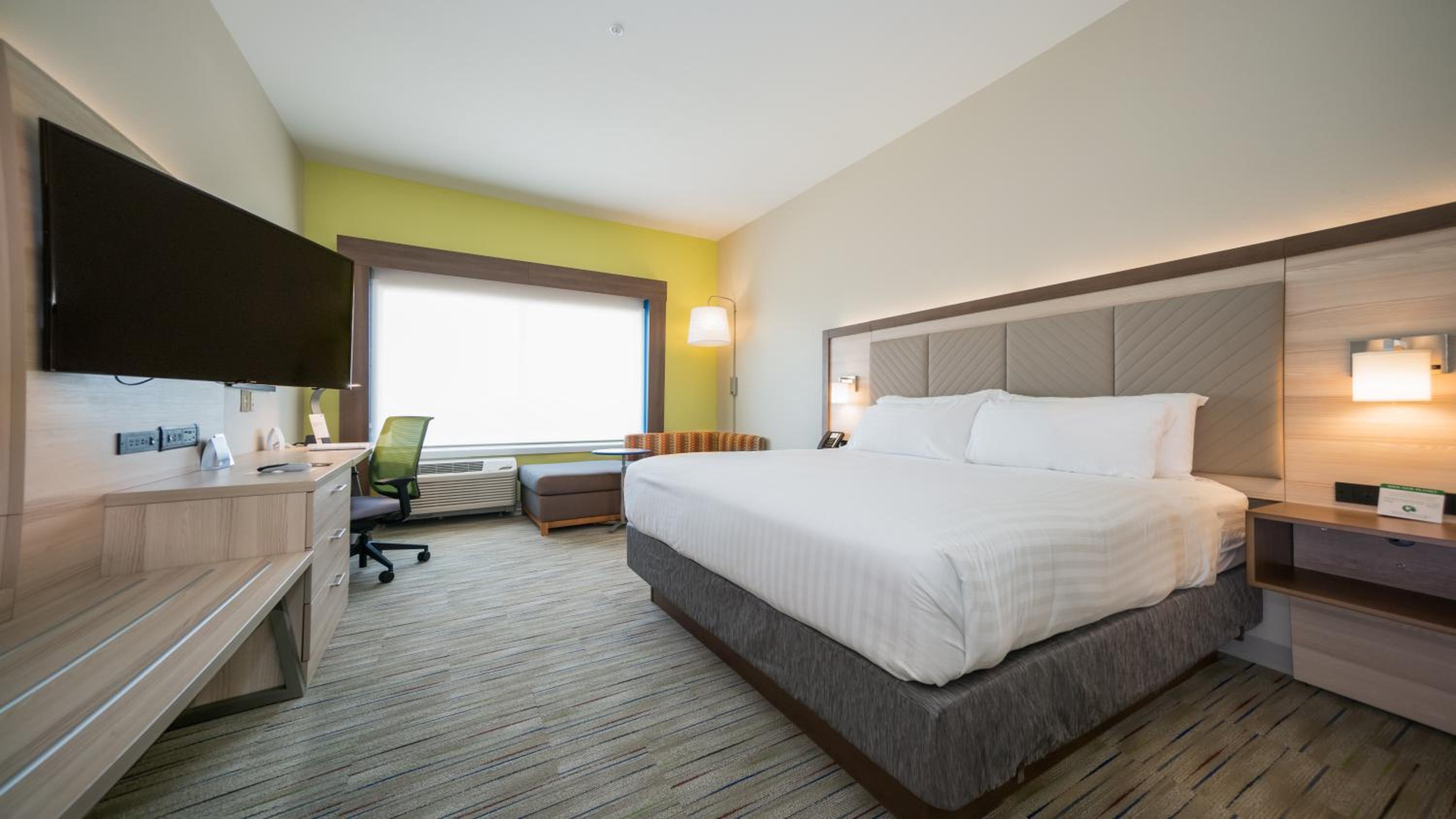 Standard King Room with Sofa Bed