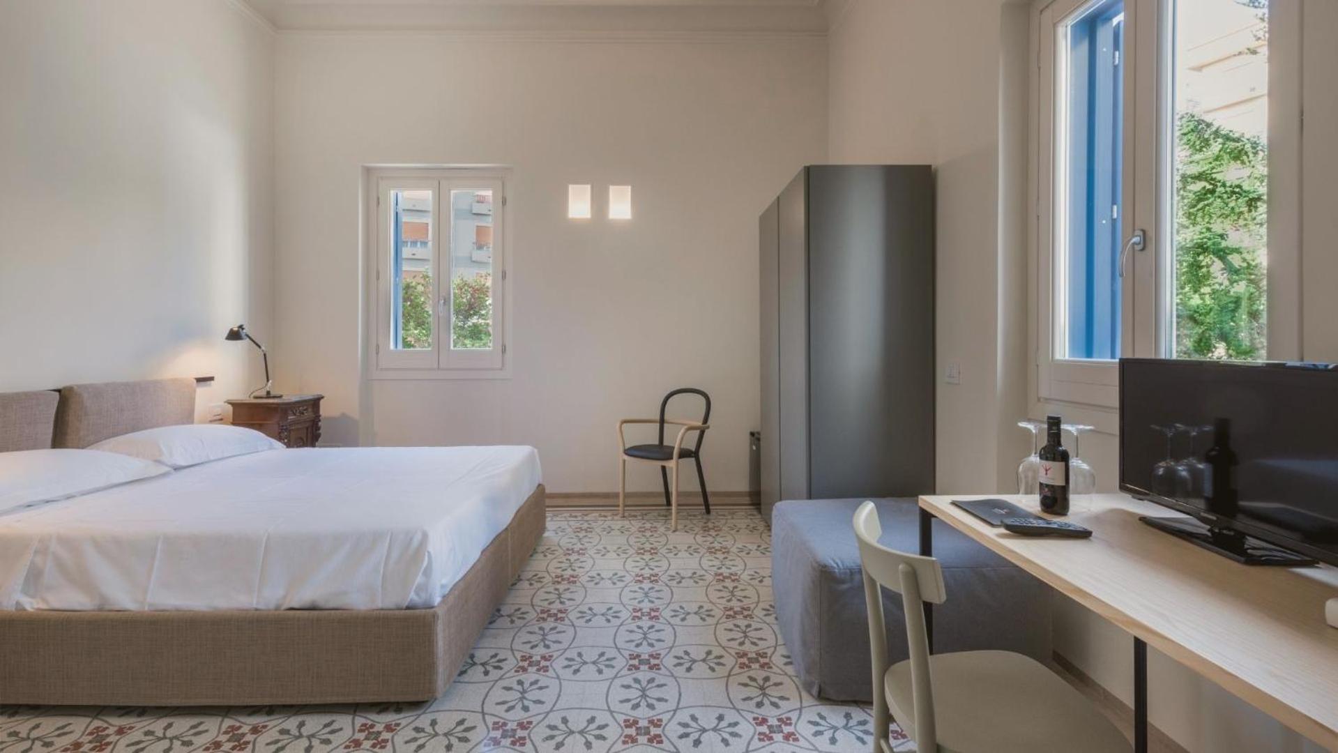 Deluxe Double Room photo 2