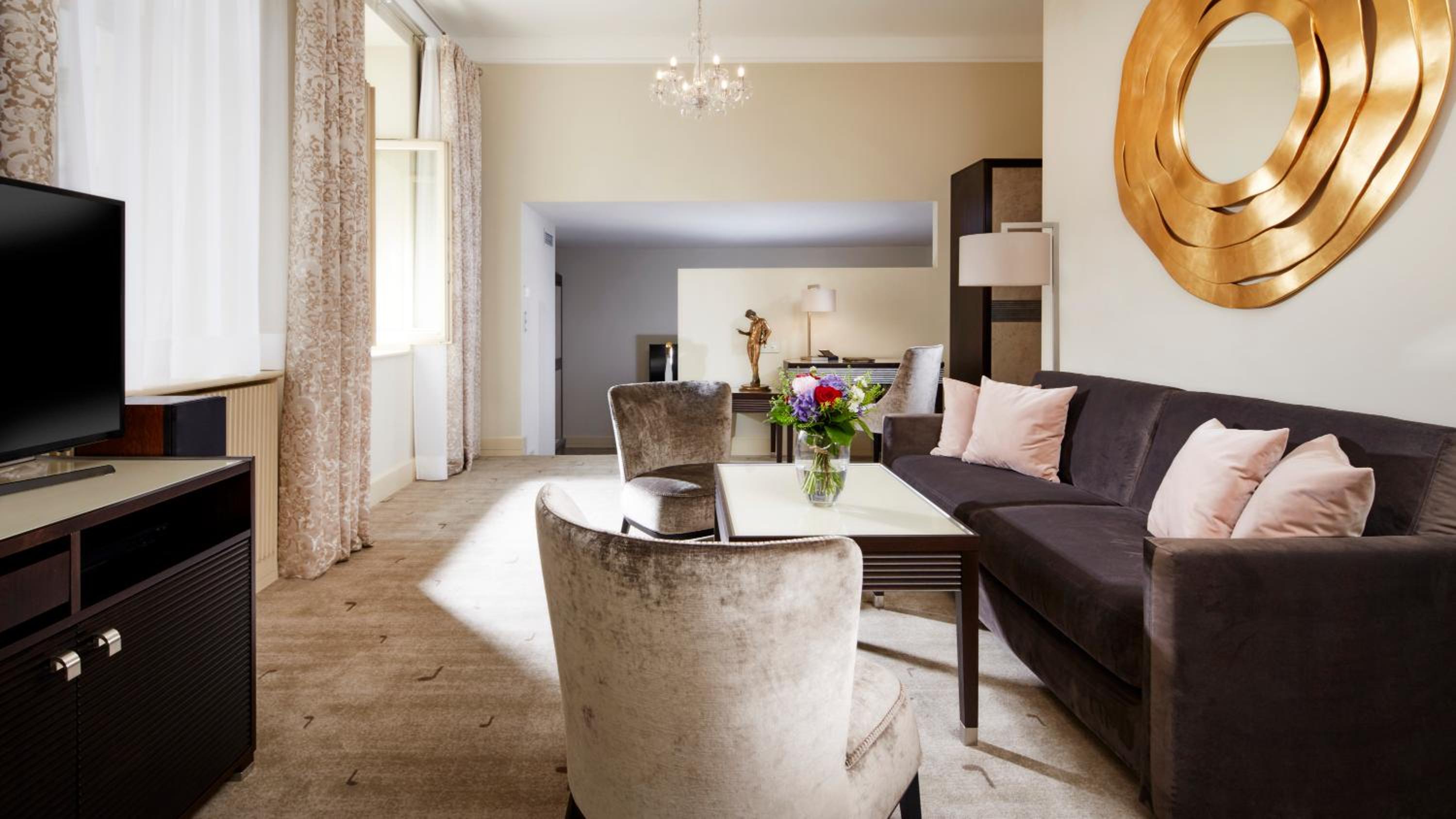 Luxury Apartment photo 1