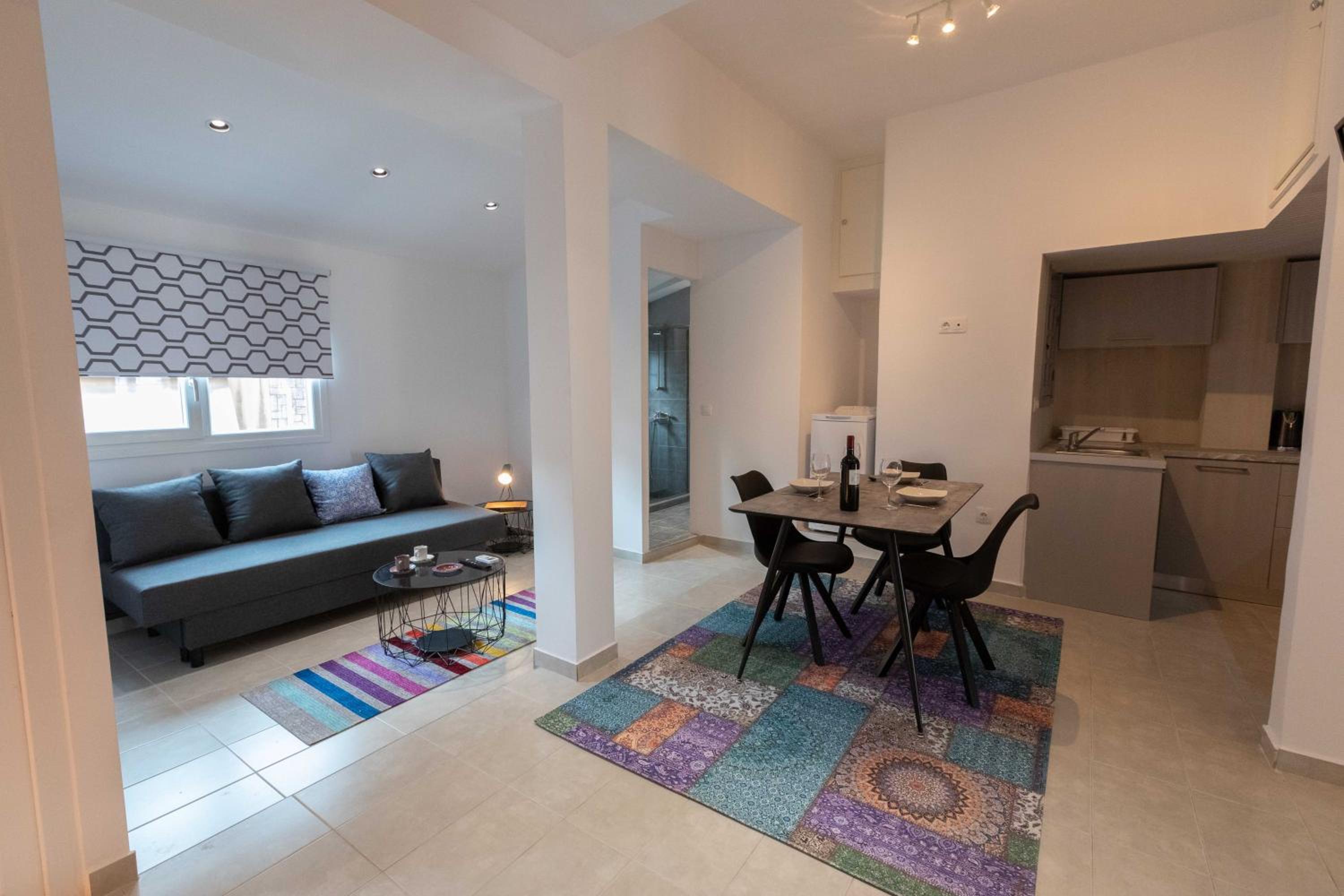 One-Bedroom Apartment
