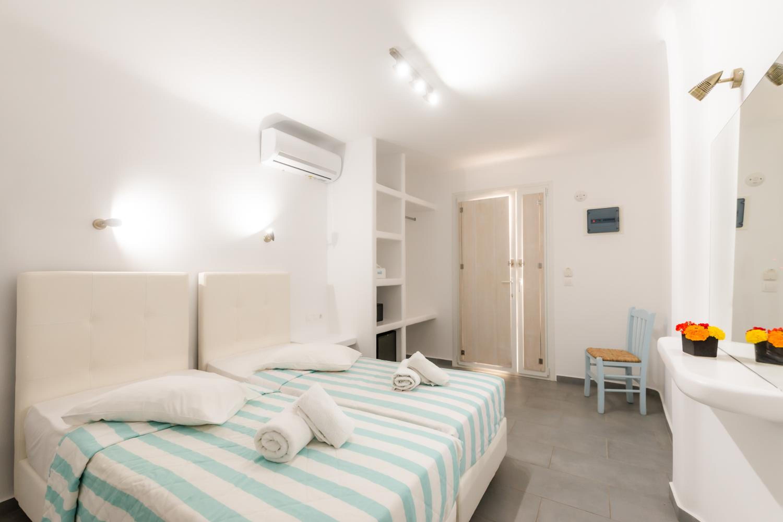 Standard Double or Twin Room photo 1