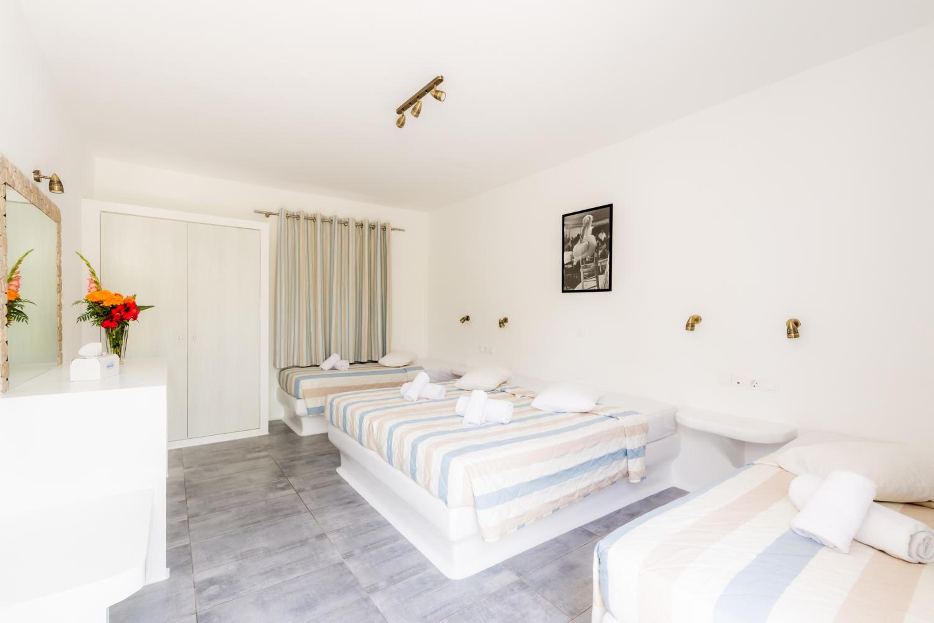 Standard Quadruple Room photo 1