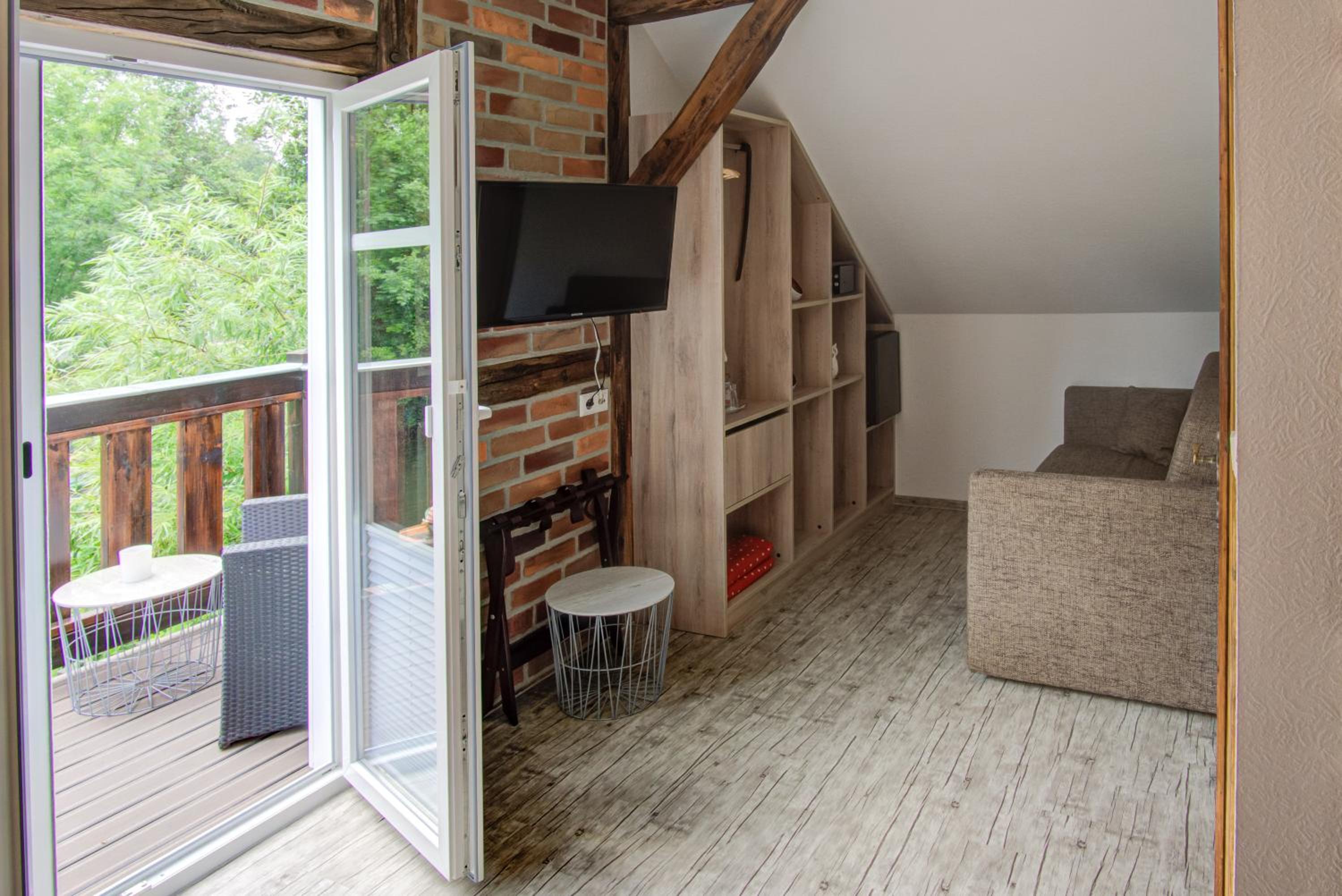 Double Room with Lake View photo 2