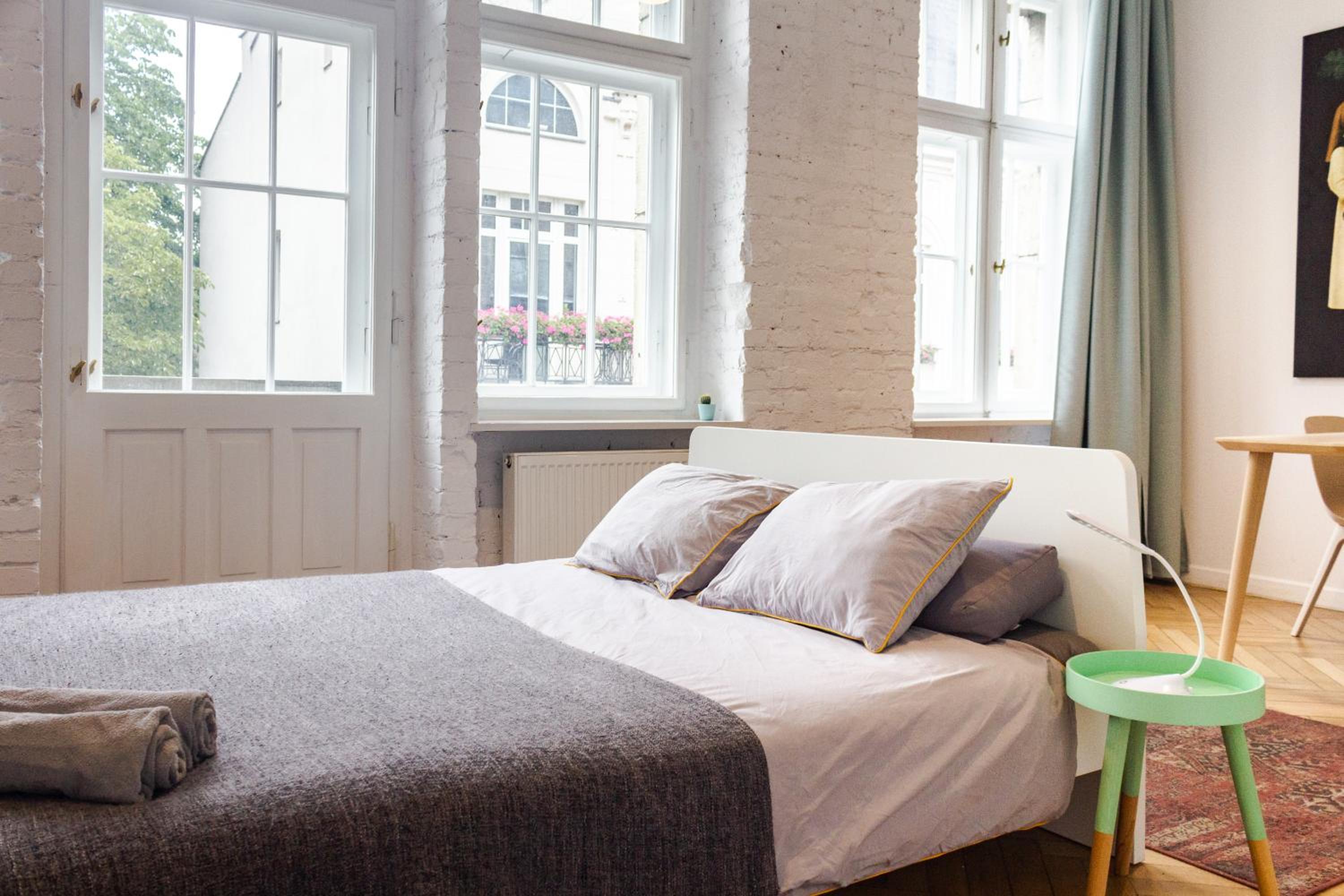 Studio Apartment photo 3