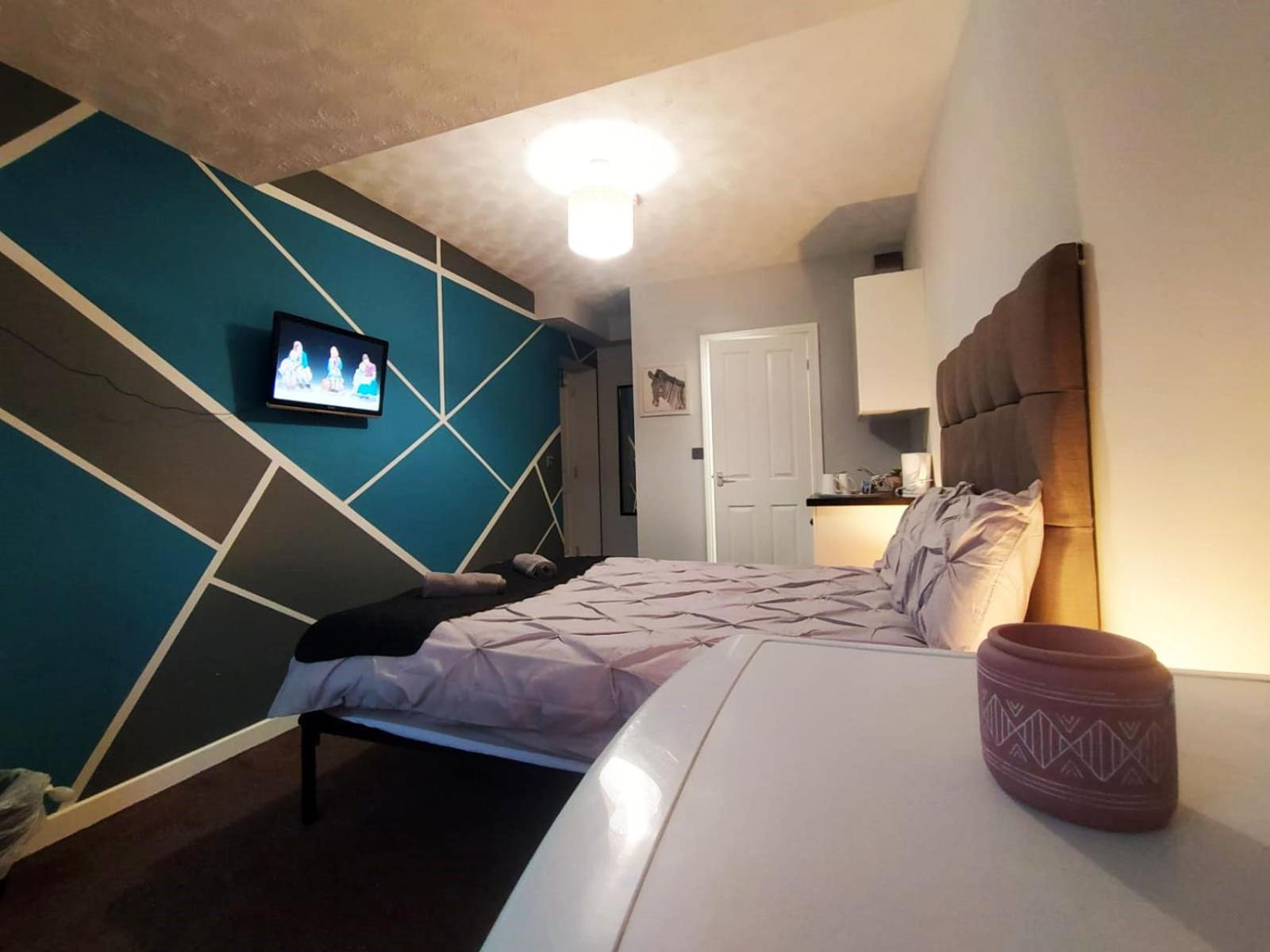 Double Room with Private Bathroom - Photo 3