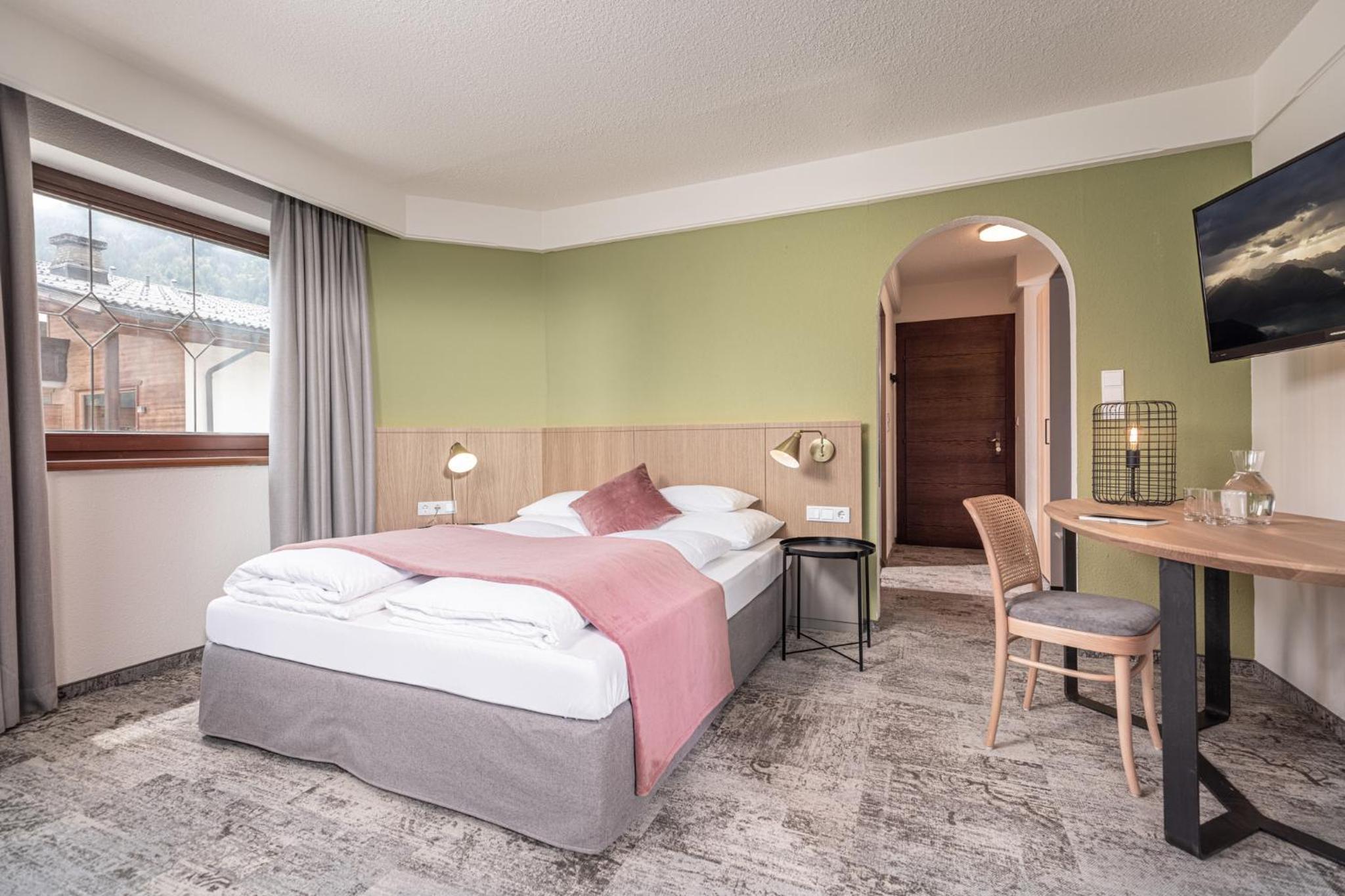Deluxe Room with Balcony