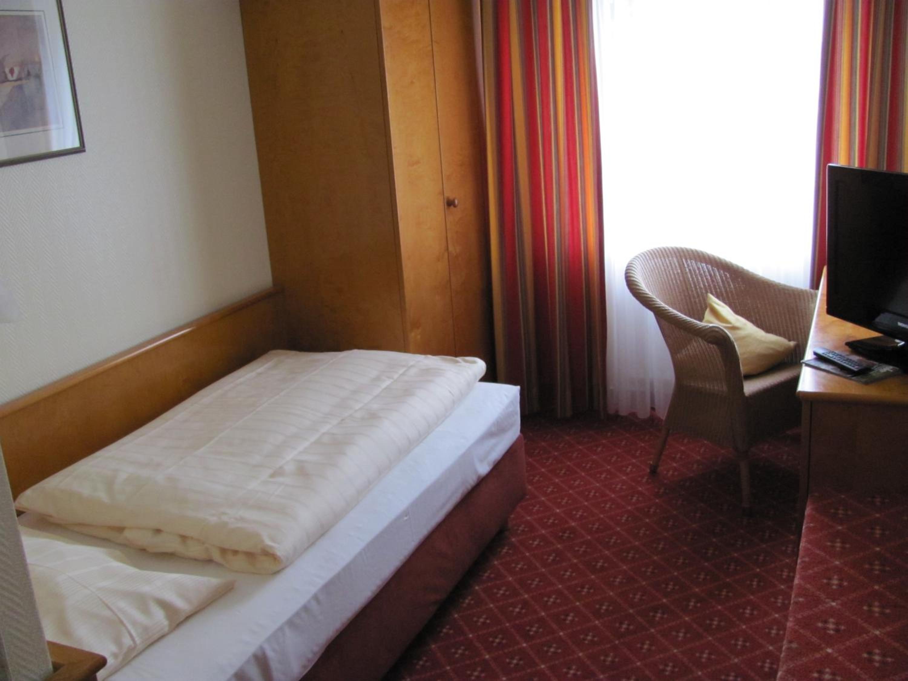Economy Single Room photo 3