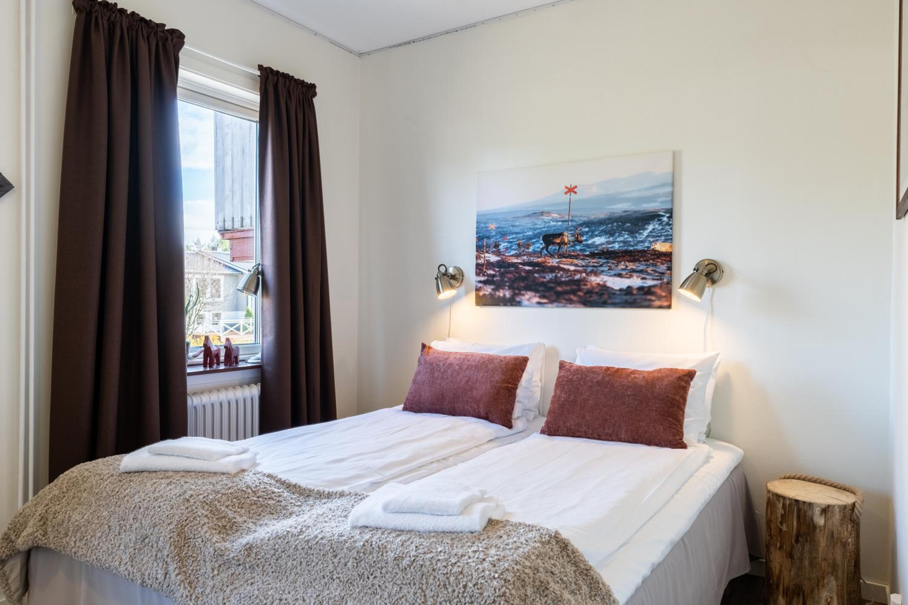 Double Room - Photo 1