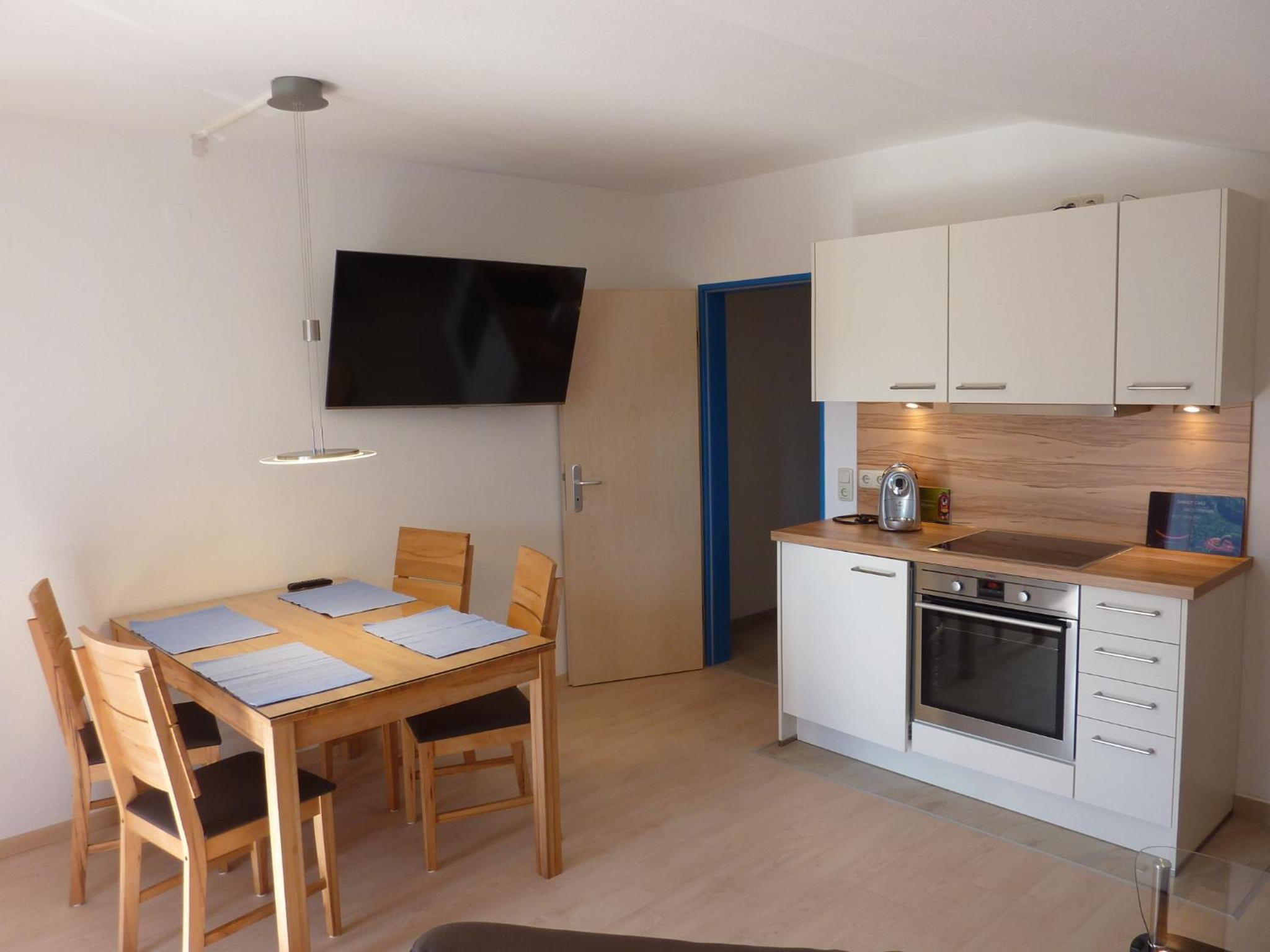 Apartment photo 3
