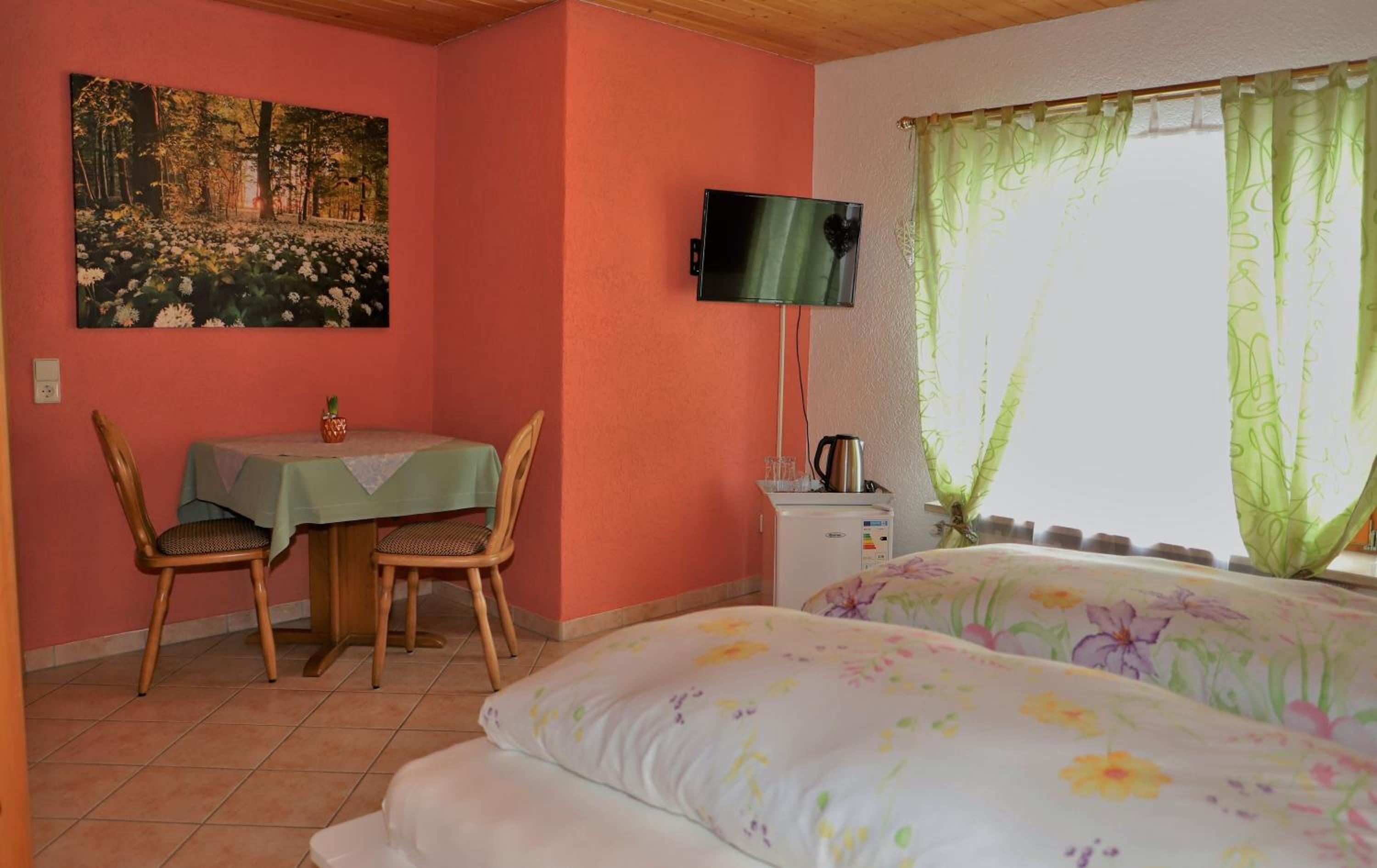 Two-Bedroom Apartment - Photo 18