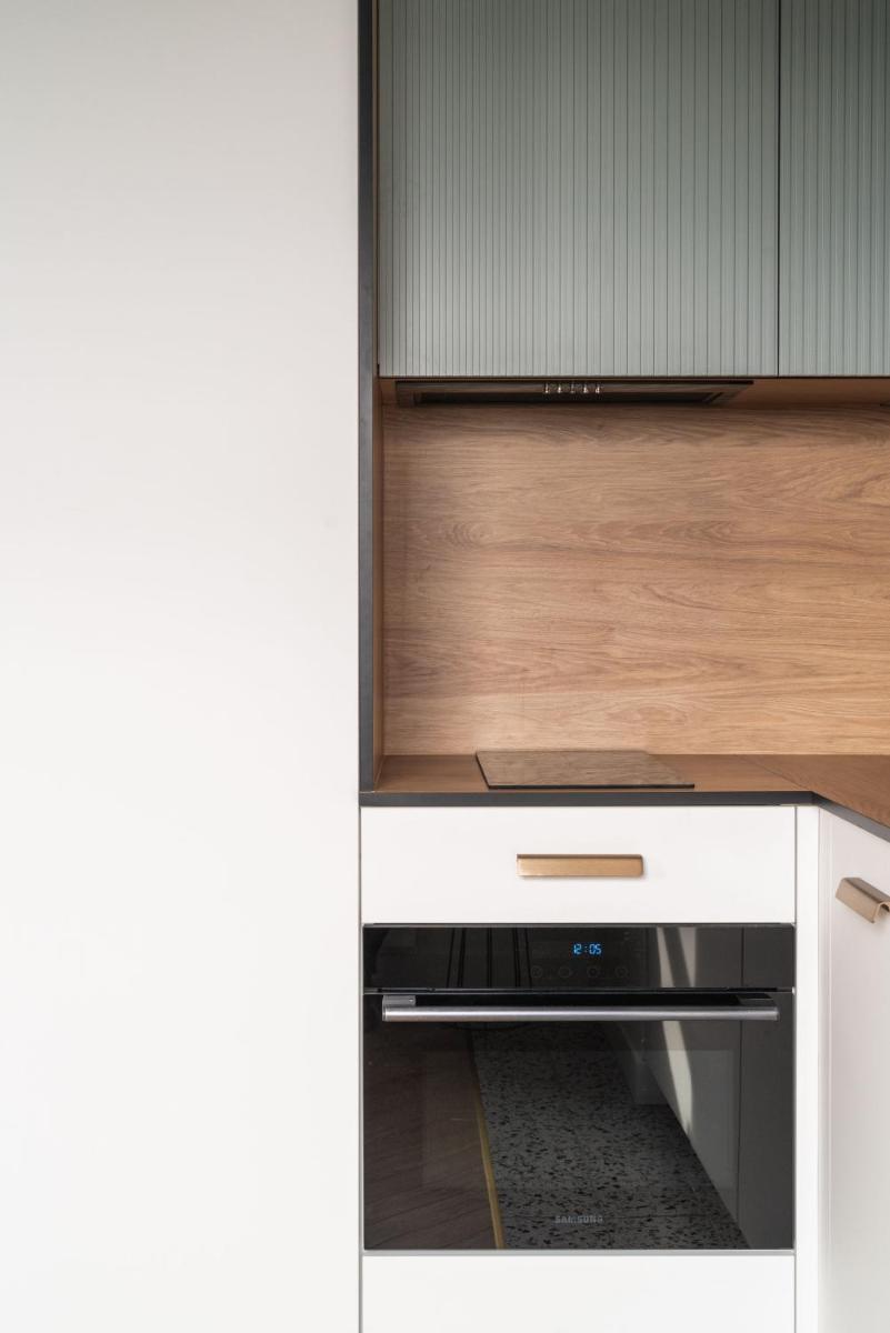 Studio Apartment - Photo 14