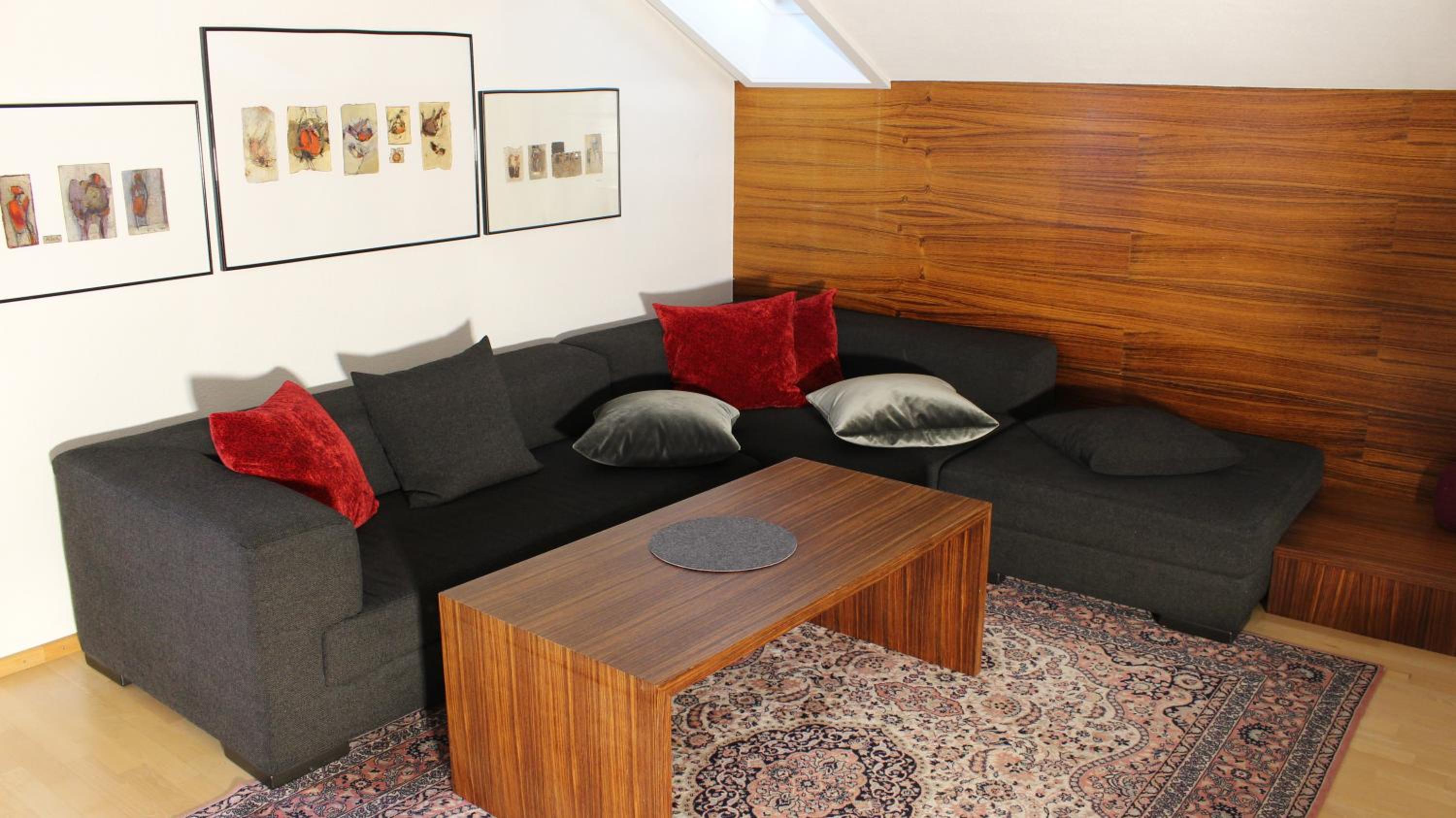 Three-Bedroom Apartment photo 1