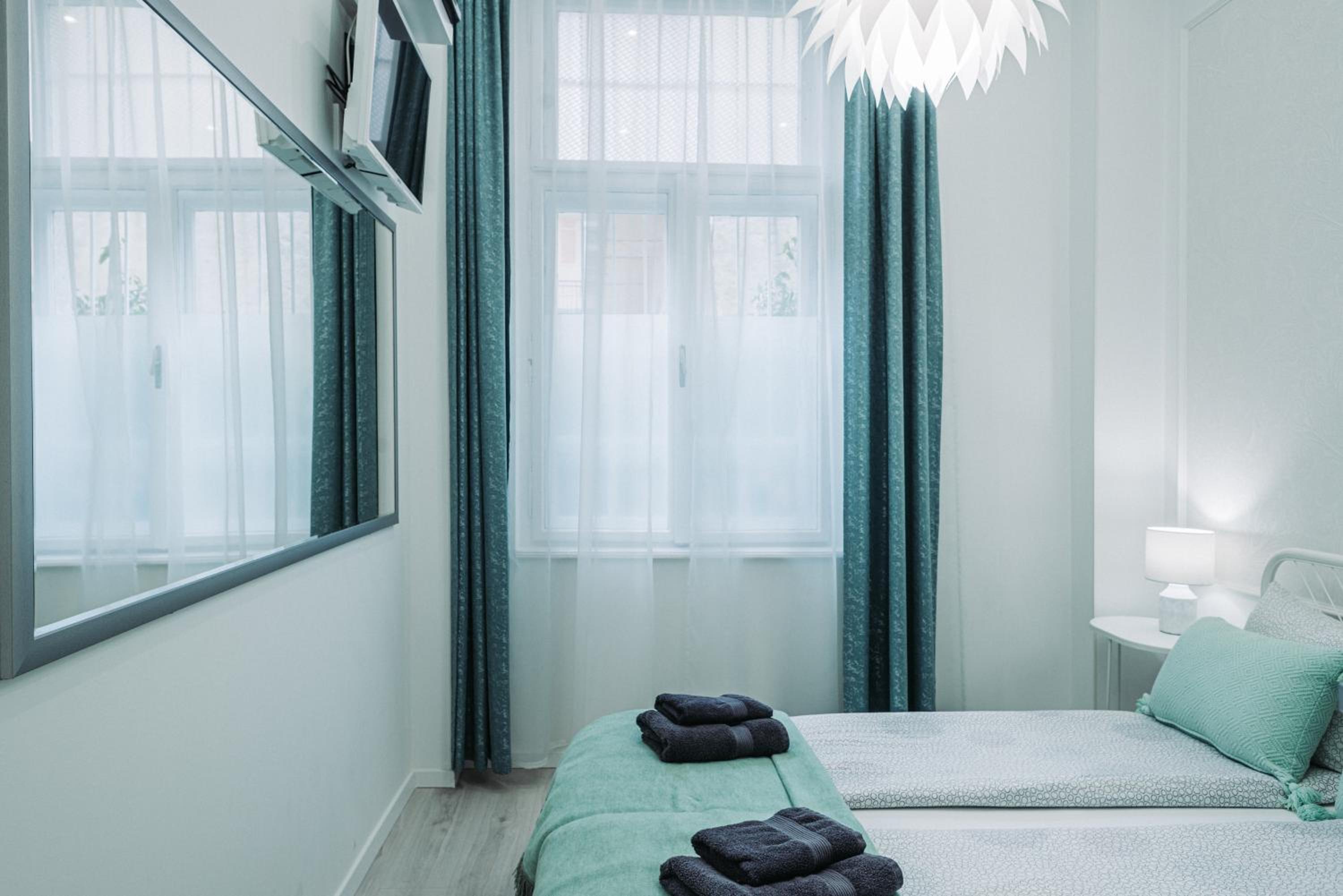 Superior Queen Room - Photo 1