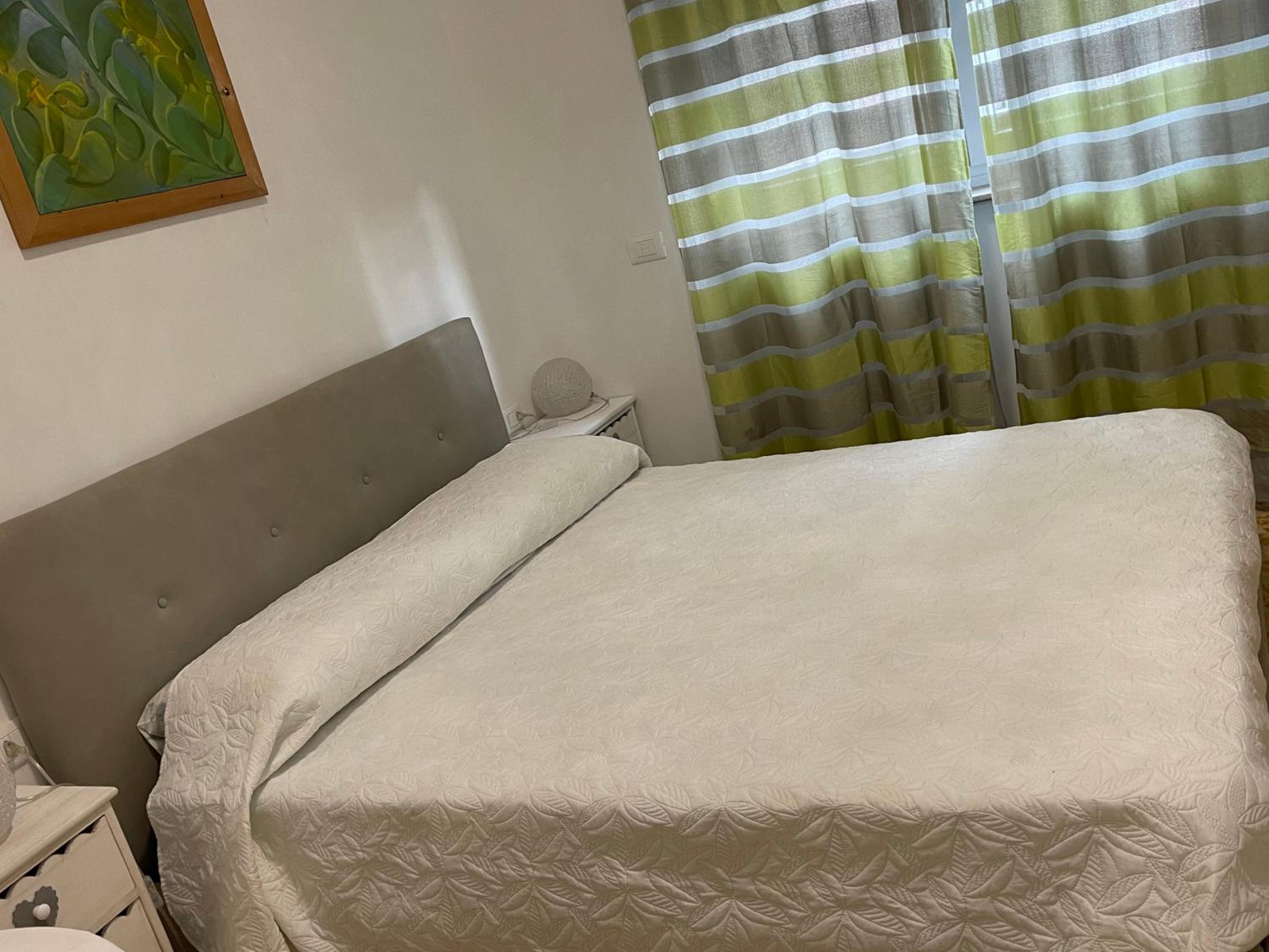 Double Room - Photo 9