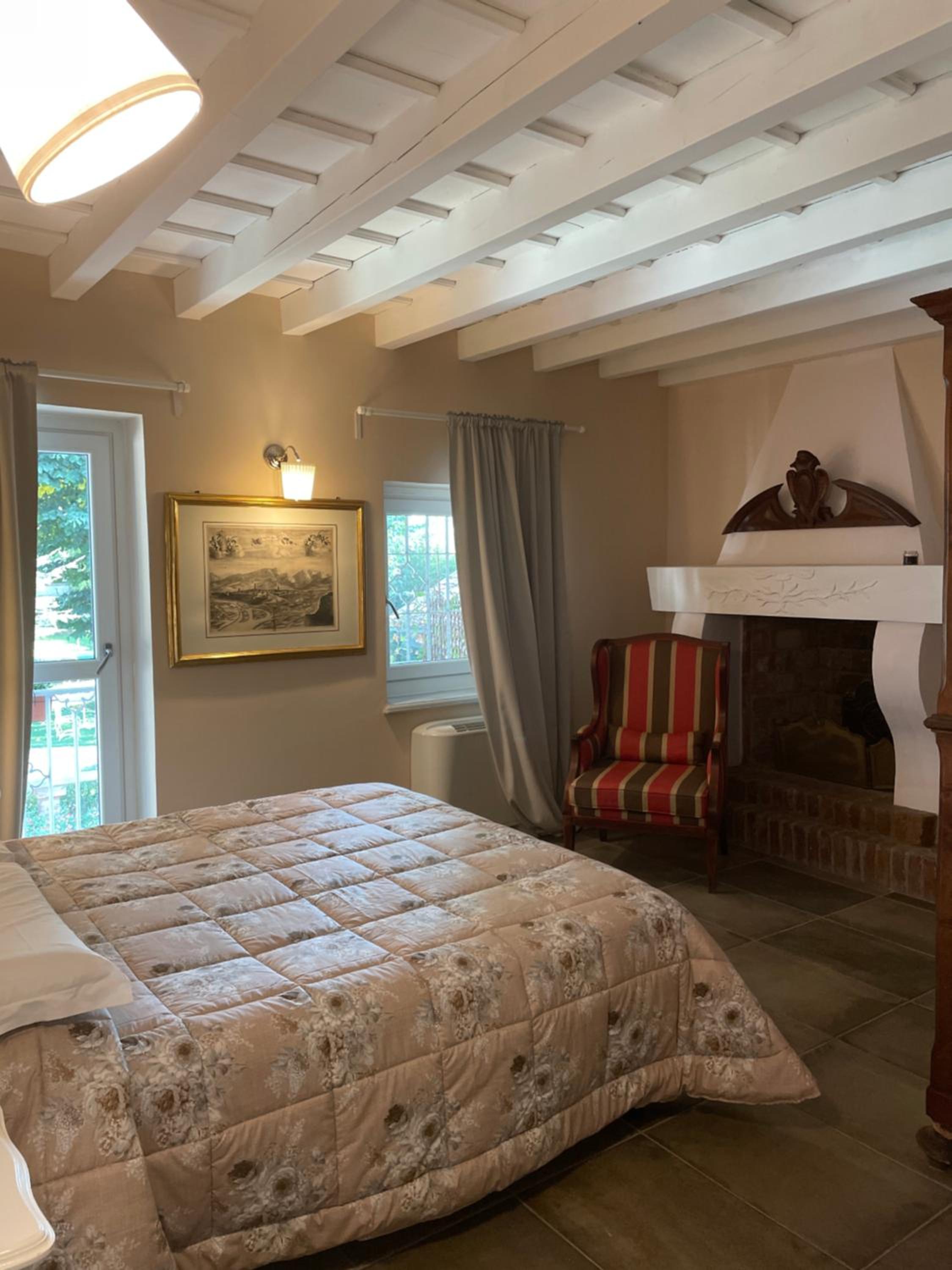 Large Double Room photo 1