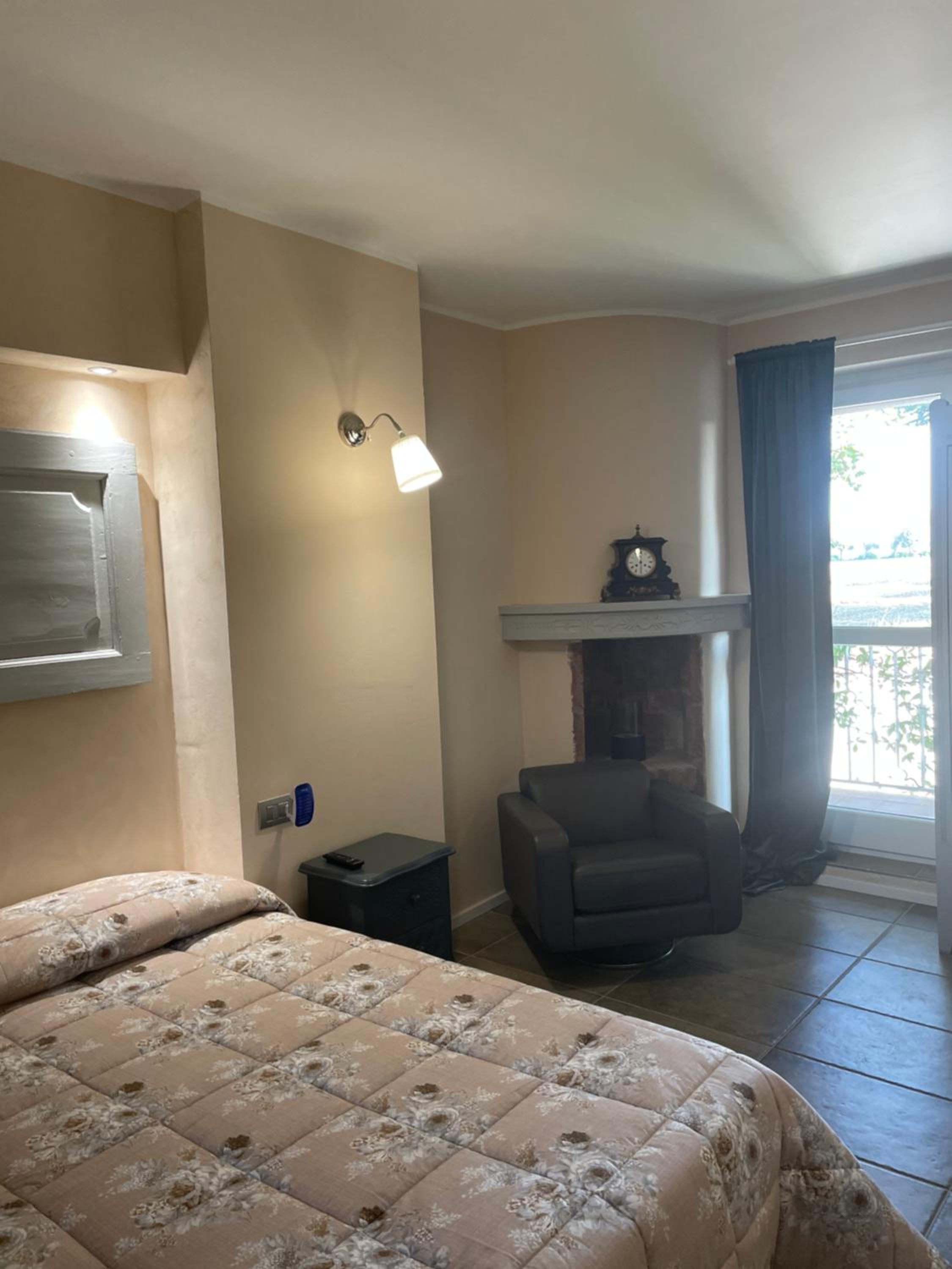 Economy Double Room photo 1