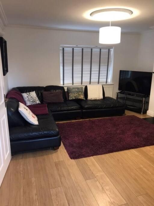 Three-Bedroom House photo 1
