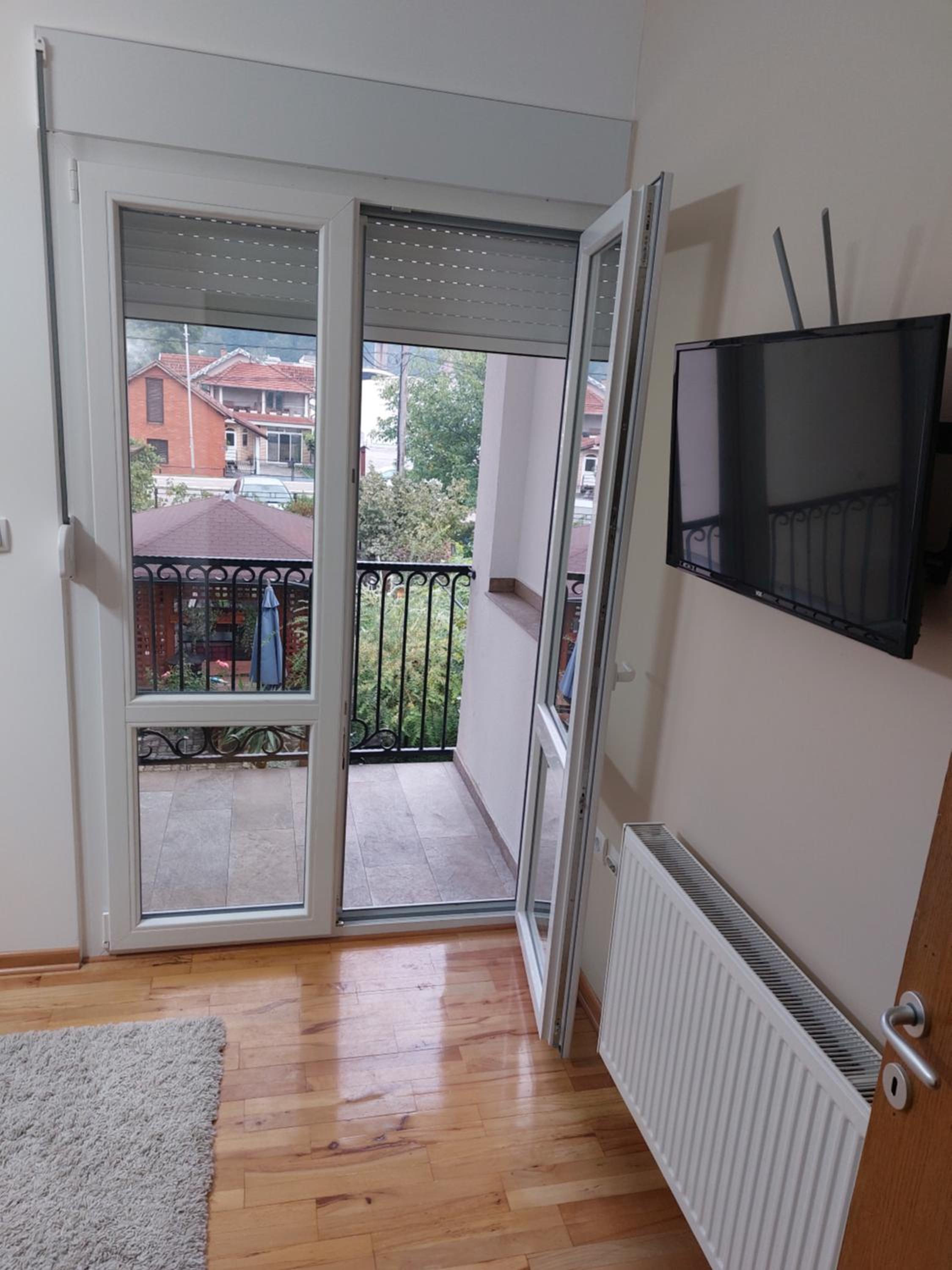 Apartment with Garden View photo 3